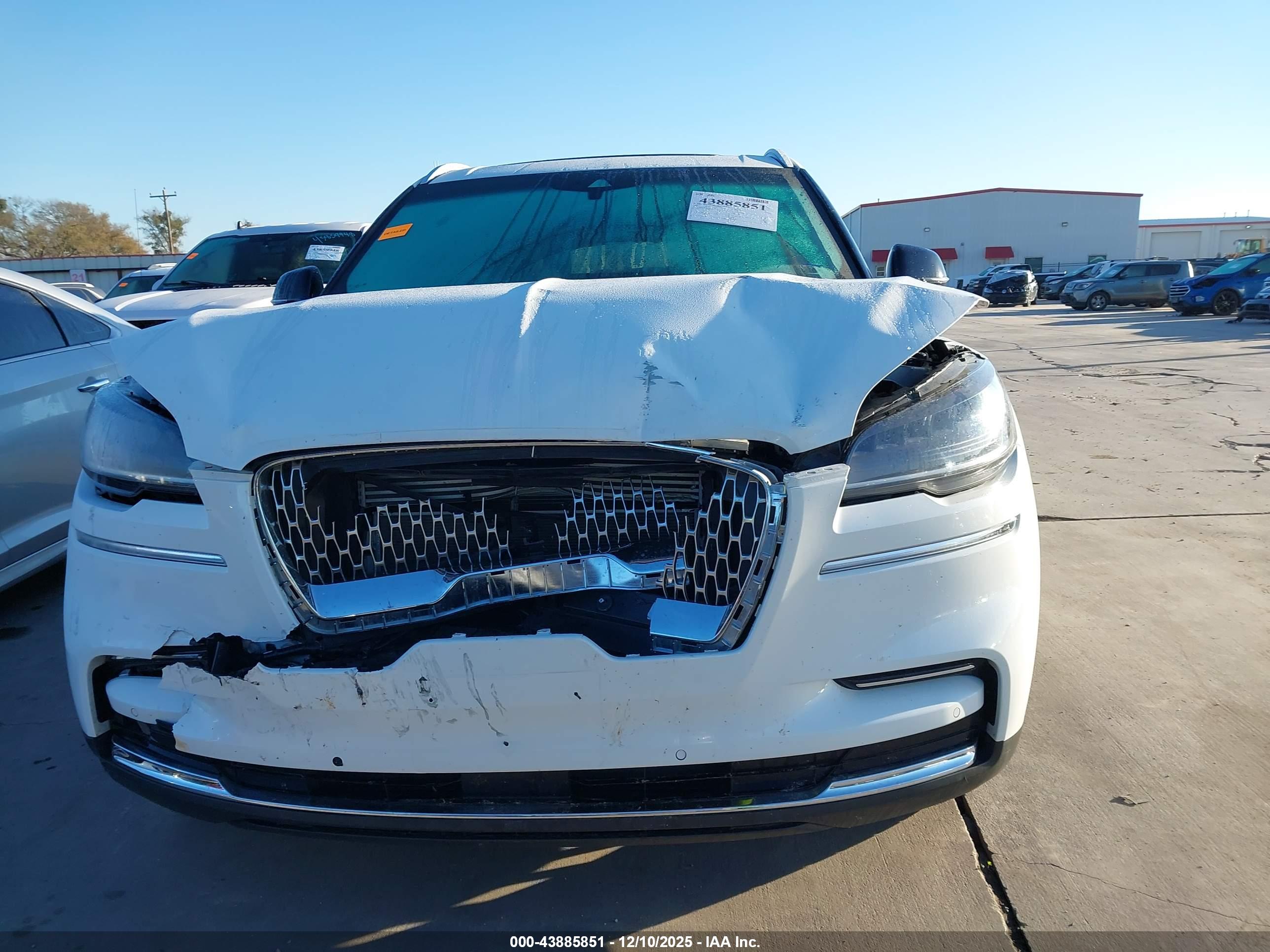 LINCOLN AVIATOR image 6