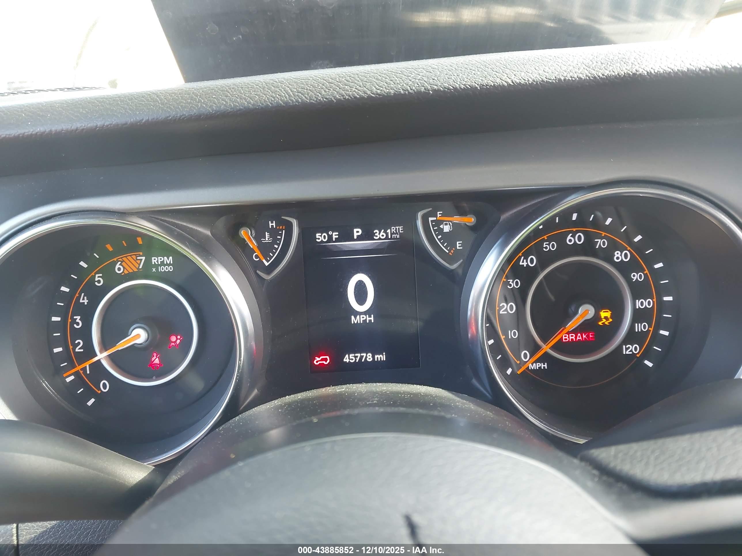 JEEP WRANGLER image 7