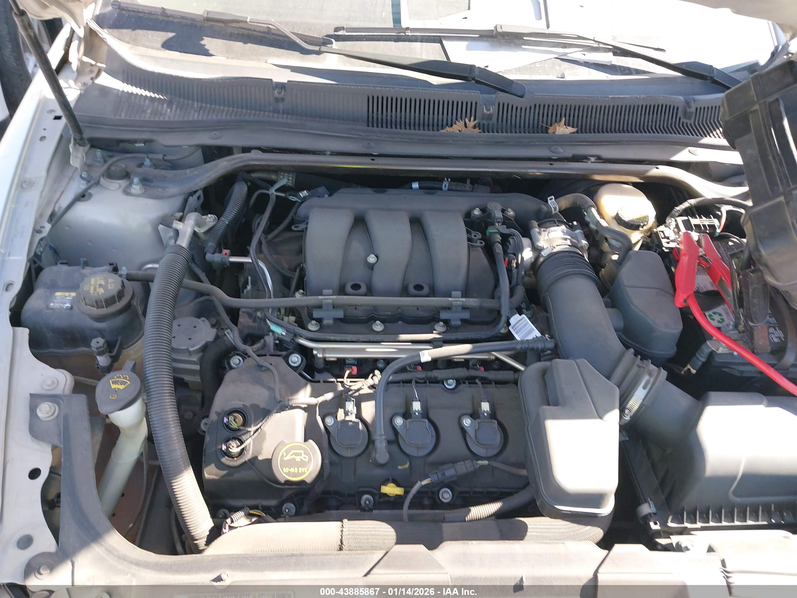 FORD TAURUS image 10