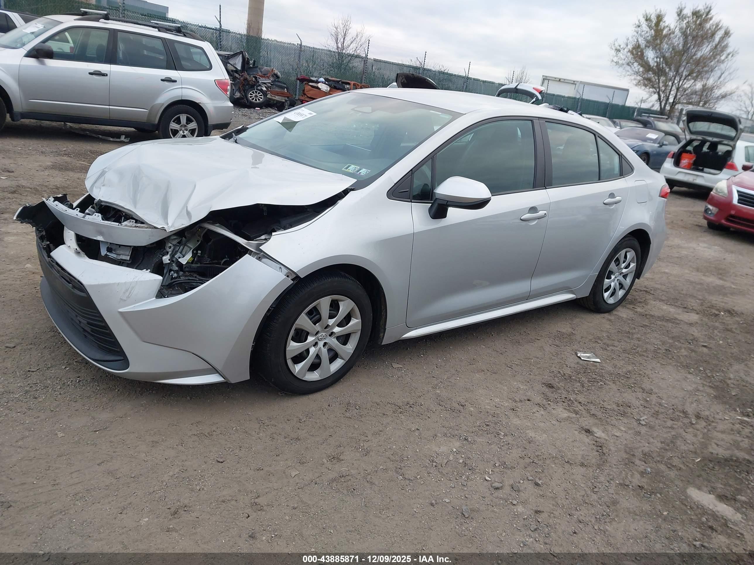 TOYOTA COROLLA image 2