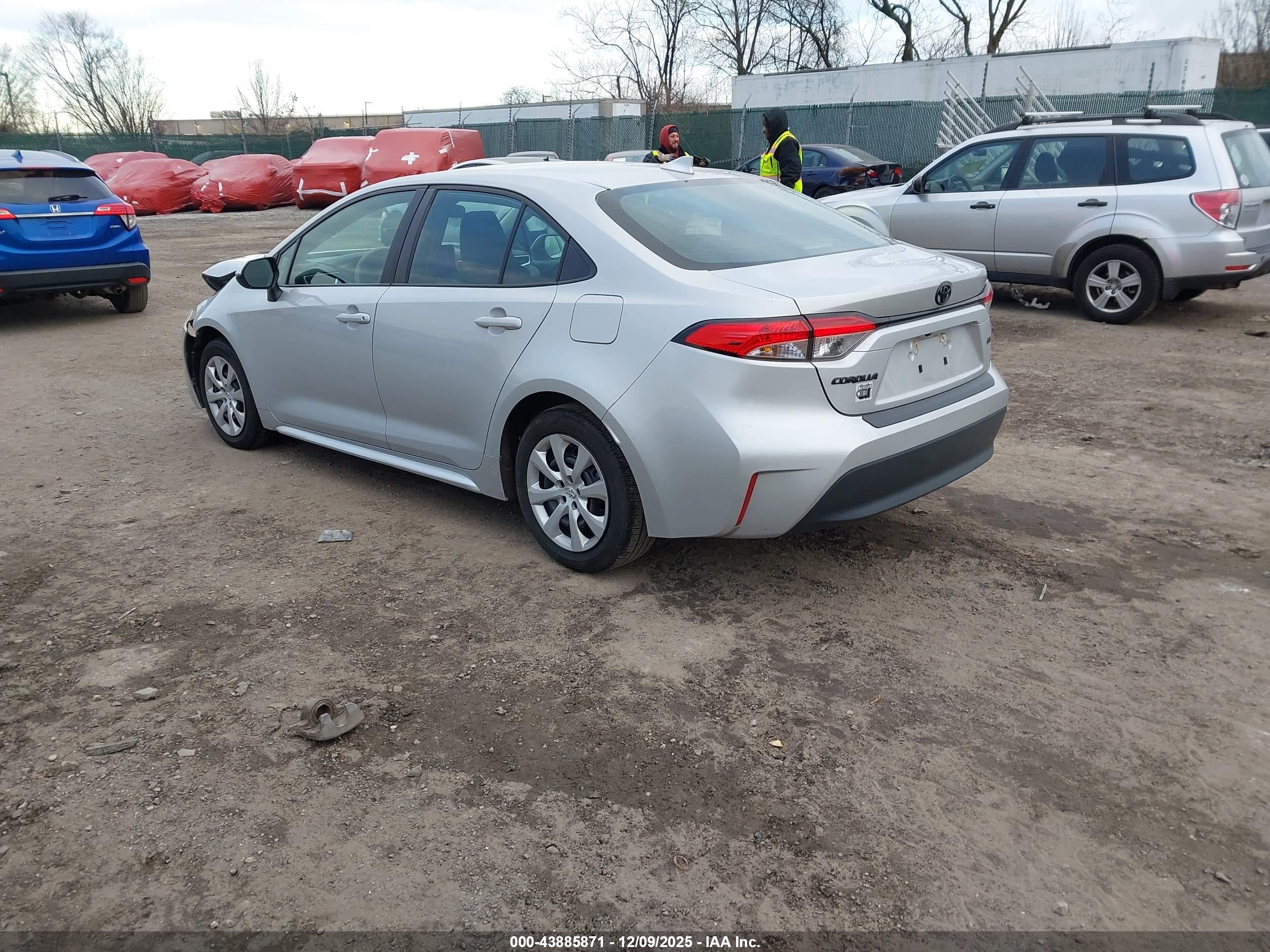 TOYOTA COROLLA image 3
