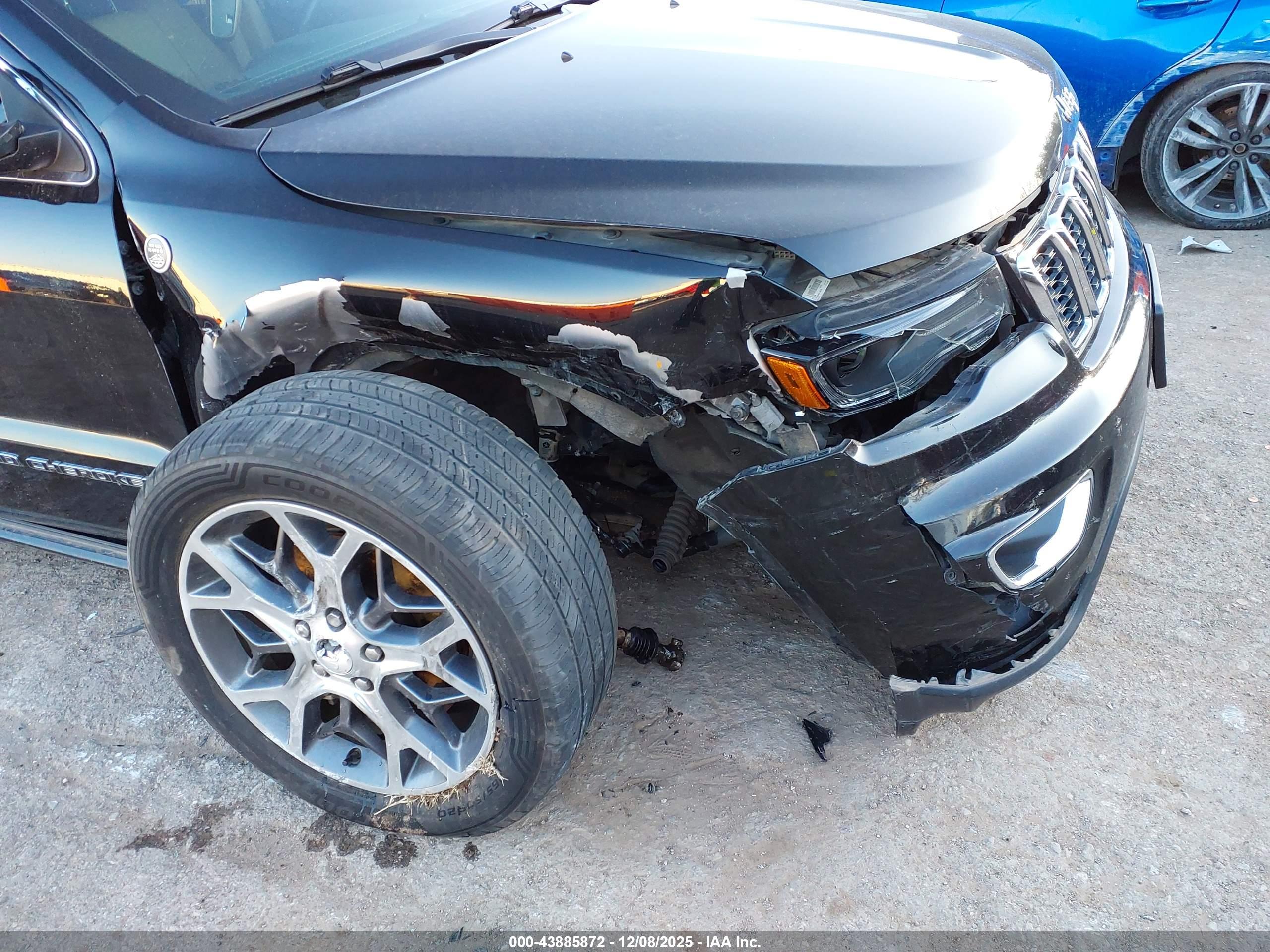 JEEP GRAND image 6