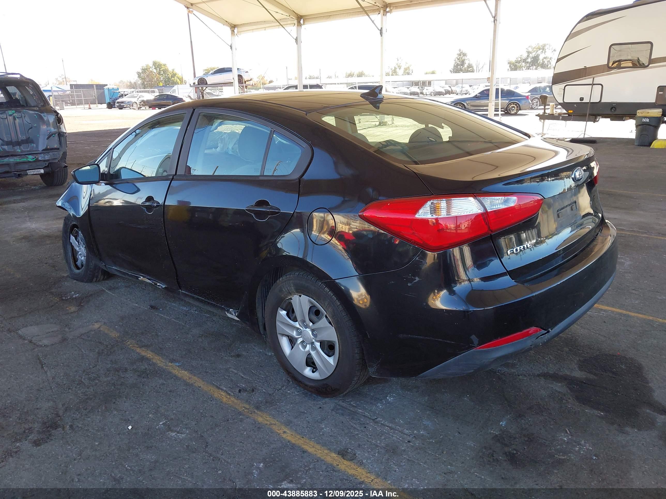 KIA FORTE image 3