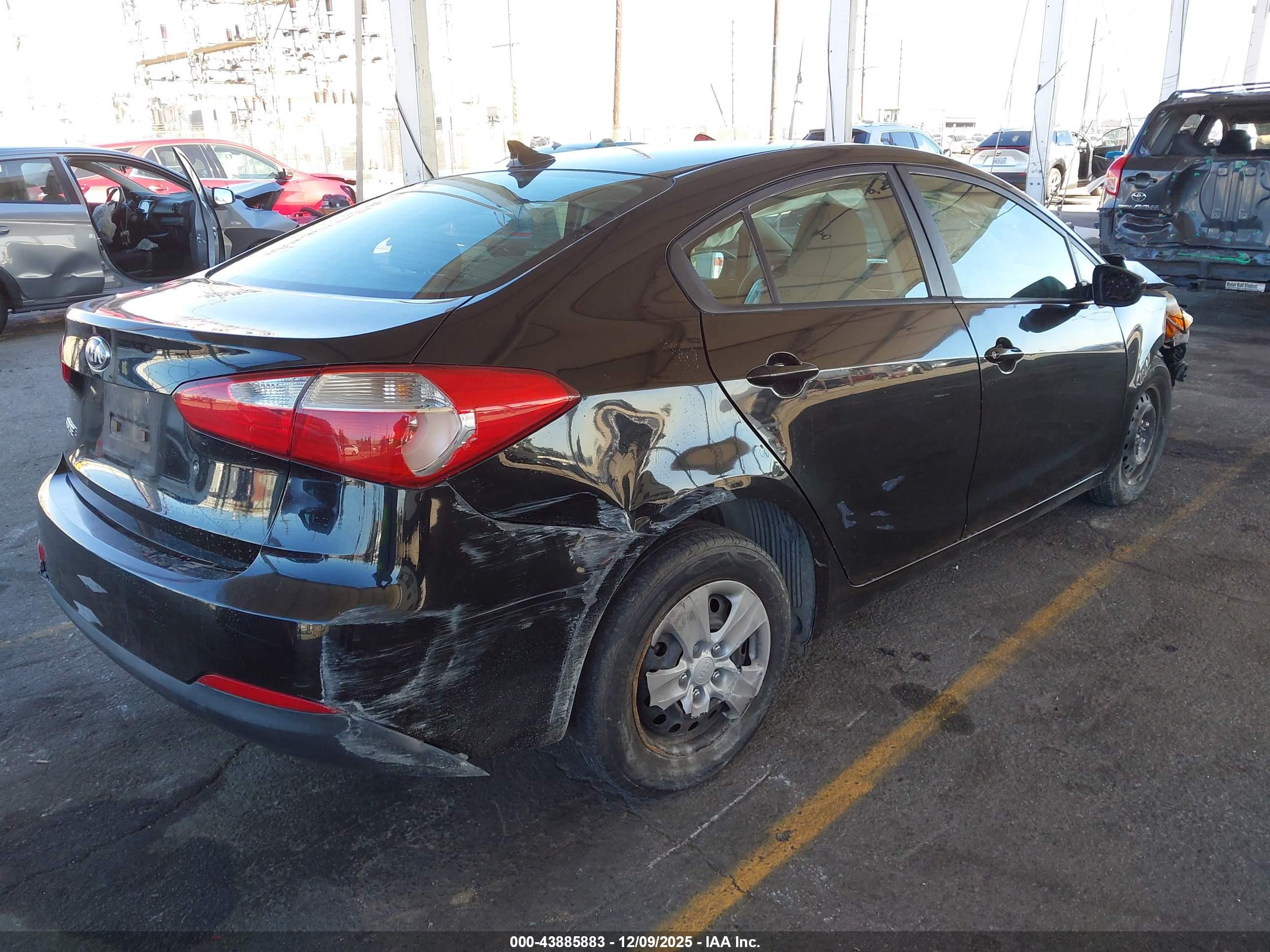 KIA FORTE image 4
