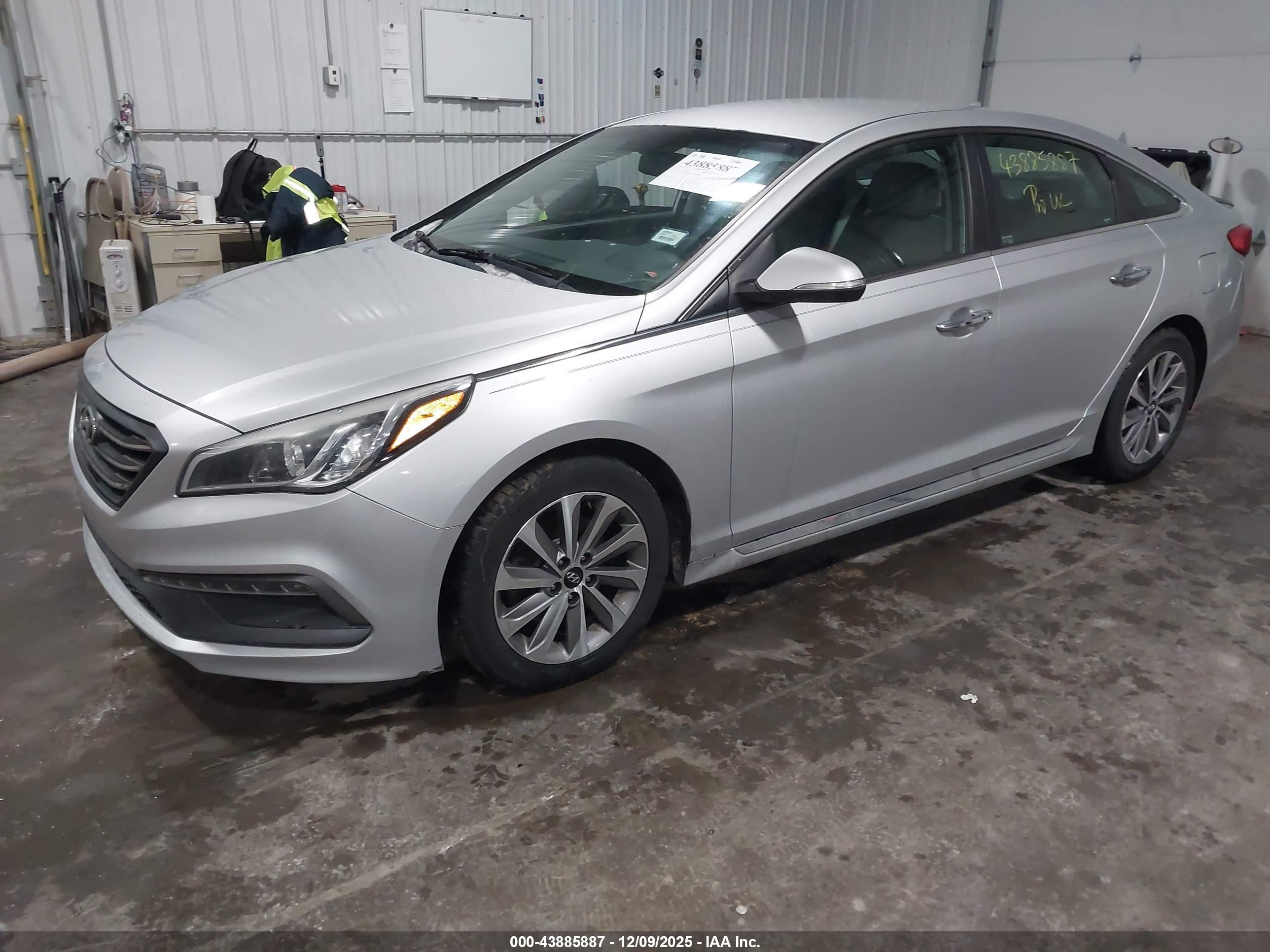 HYUNDAI SONATA image 2