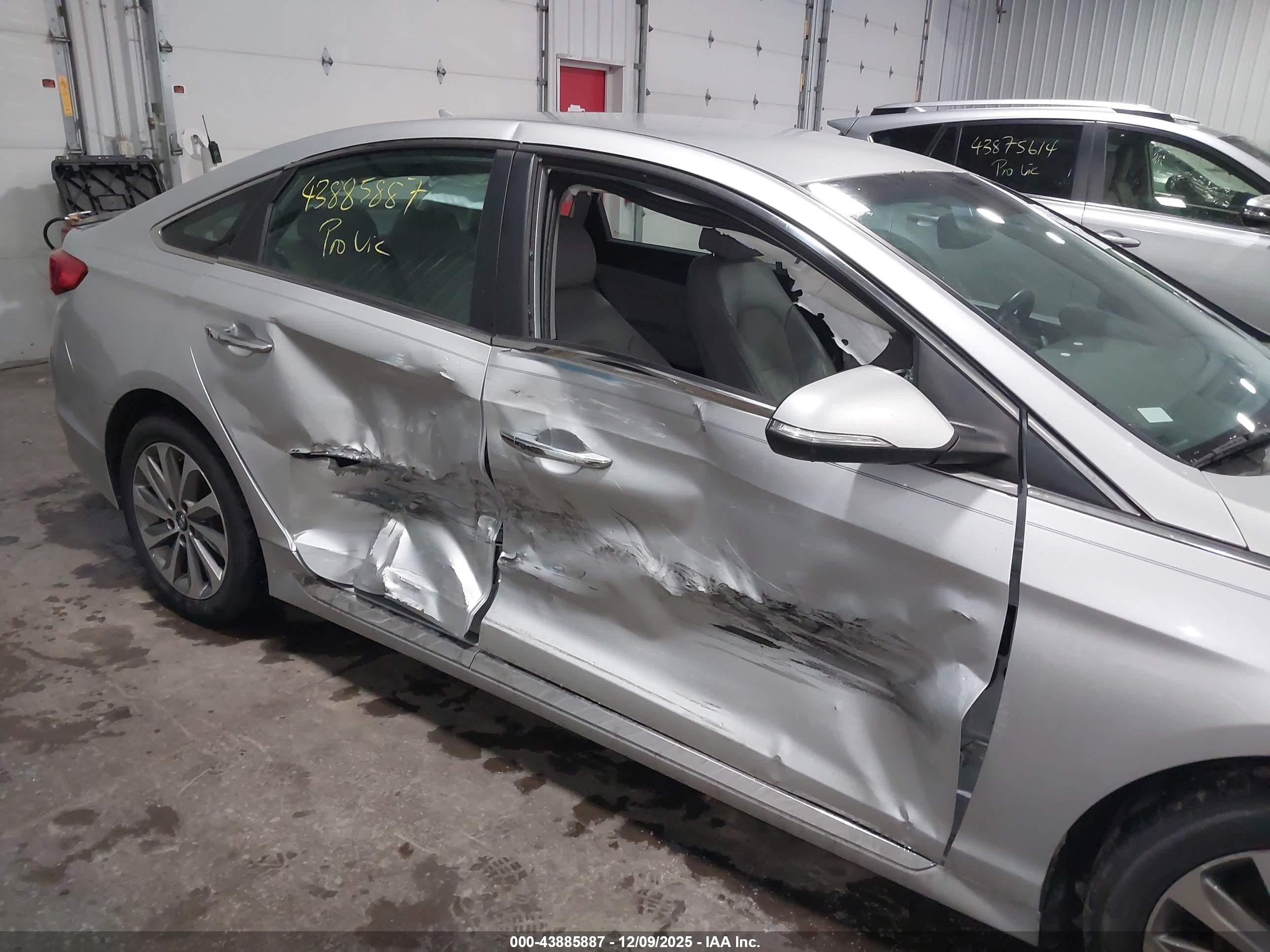 HYUNDAI SONATA image 6