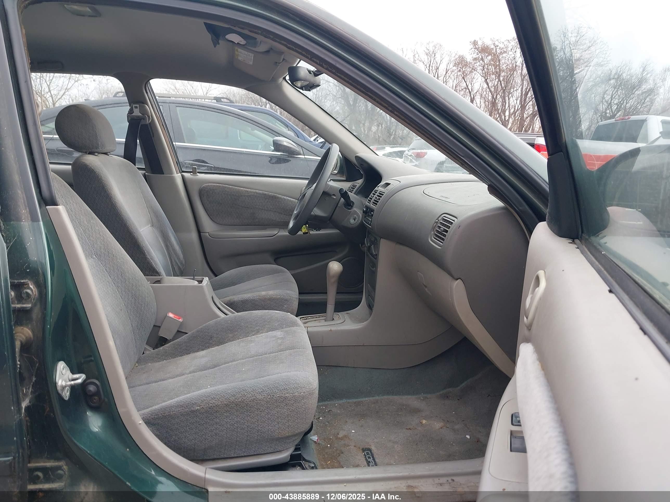 TOYOTA COROLLA image 5