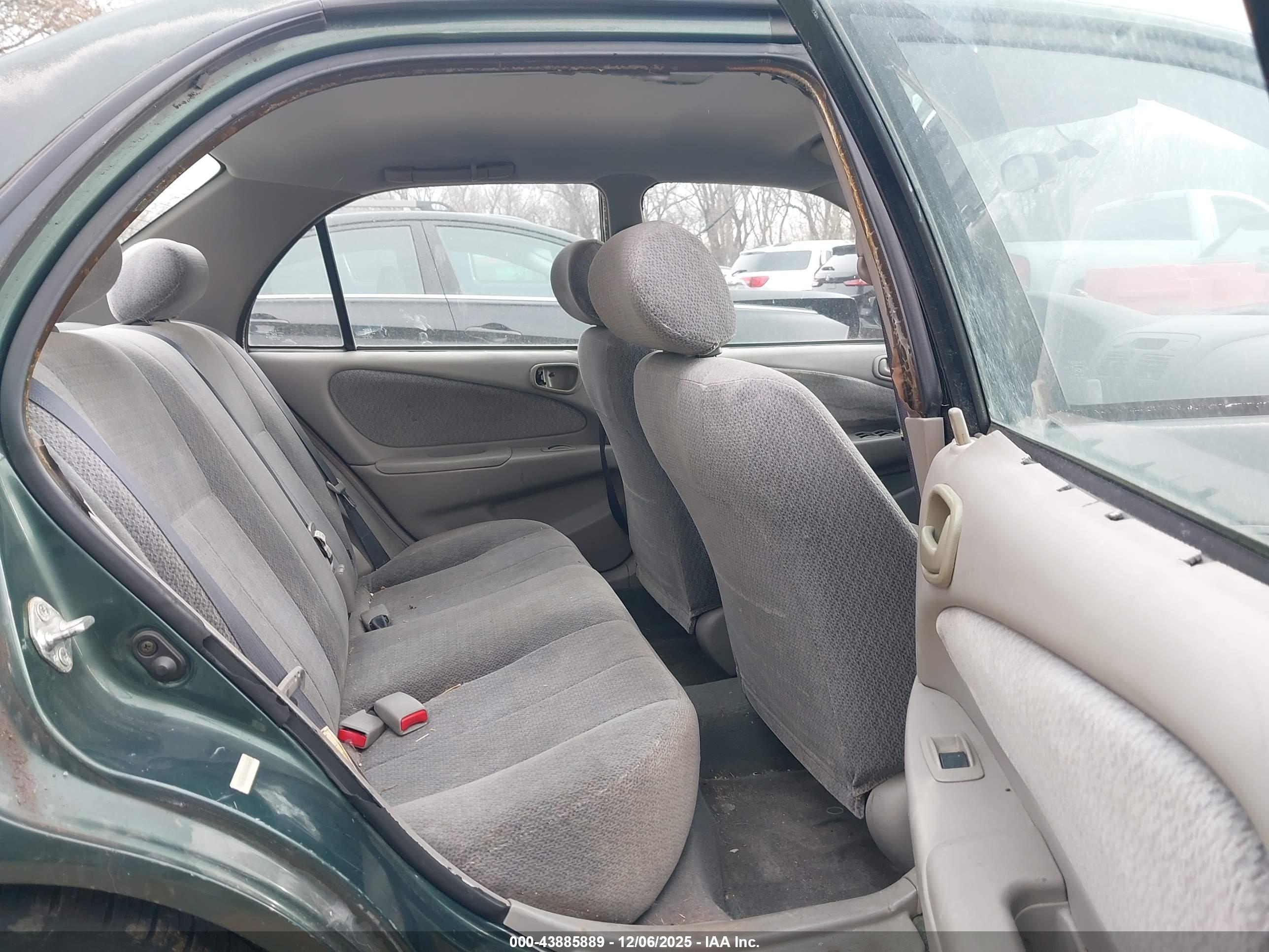 TOYOTA COROLLA image 8