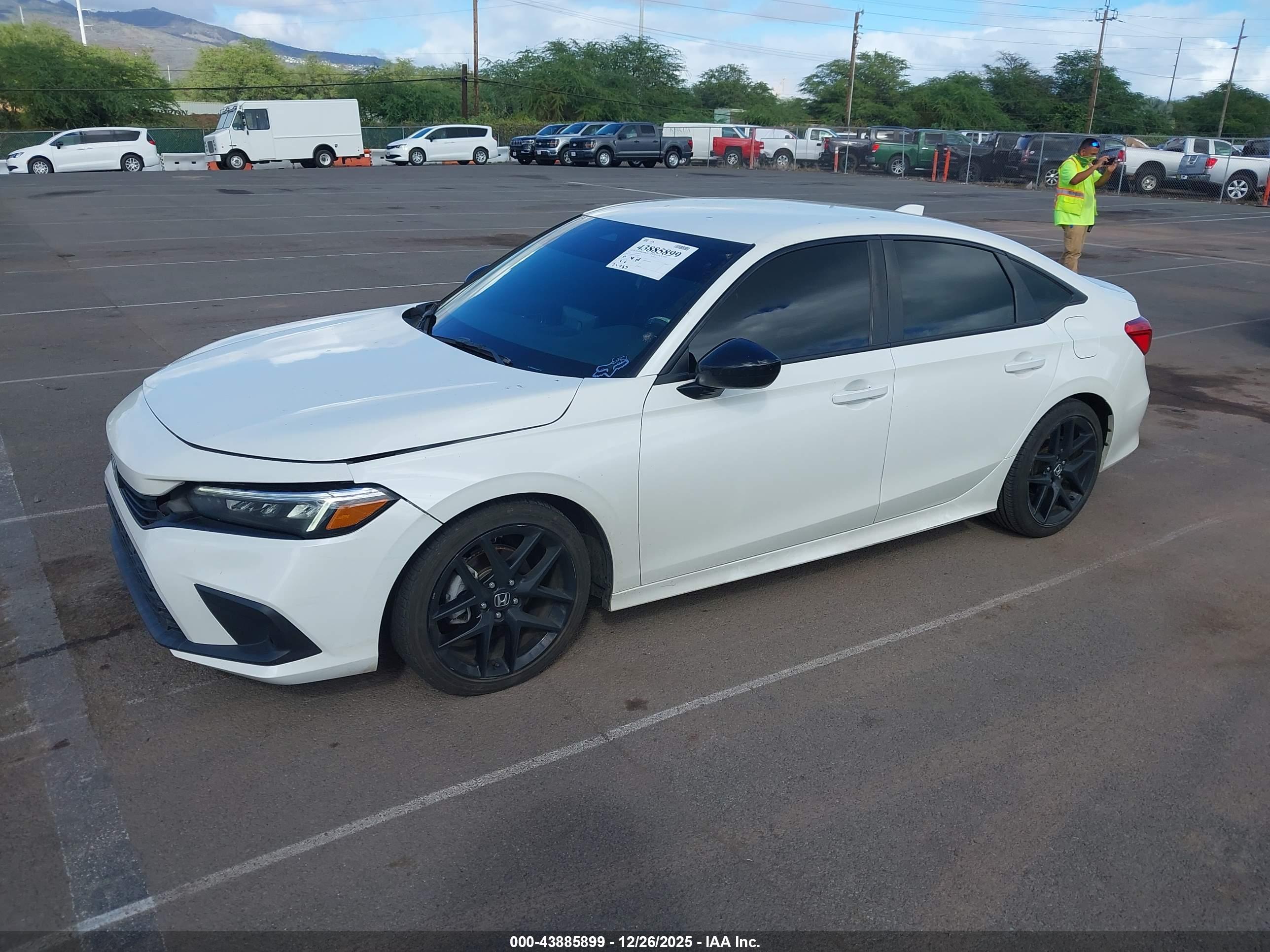 HONDA CIVIC image 2