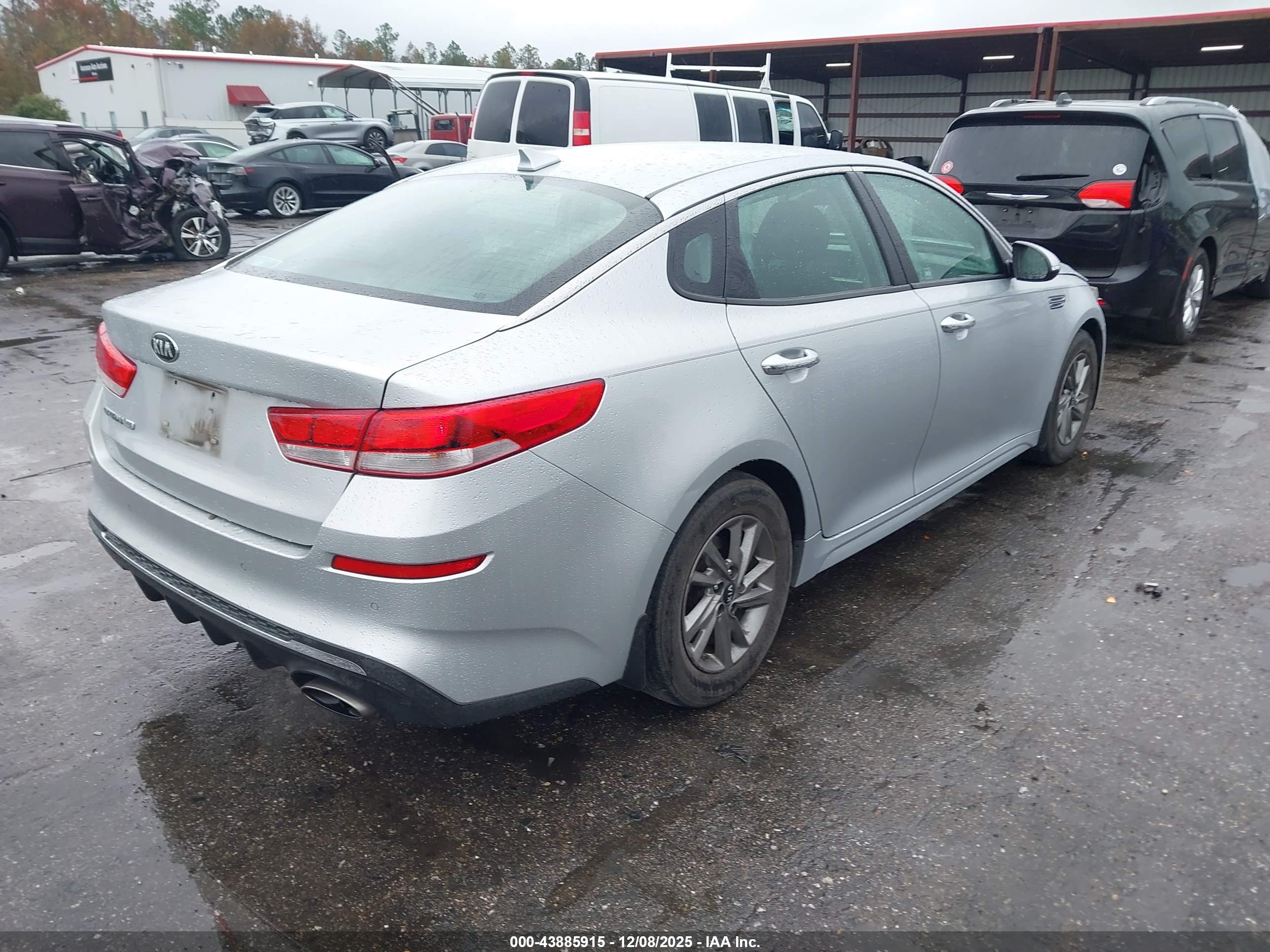 KIA OPTIMA image 4