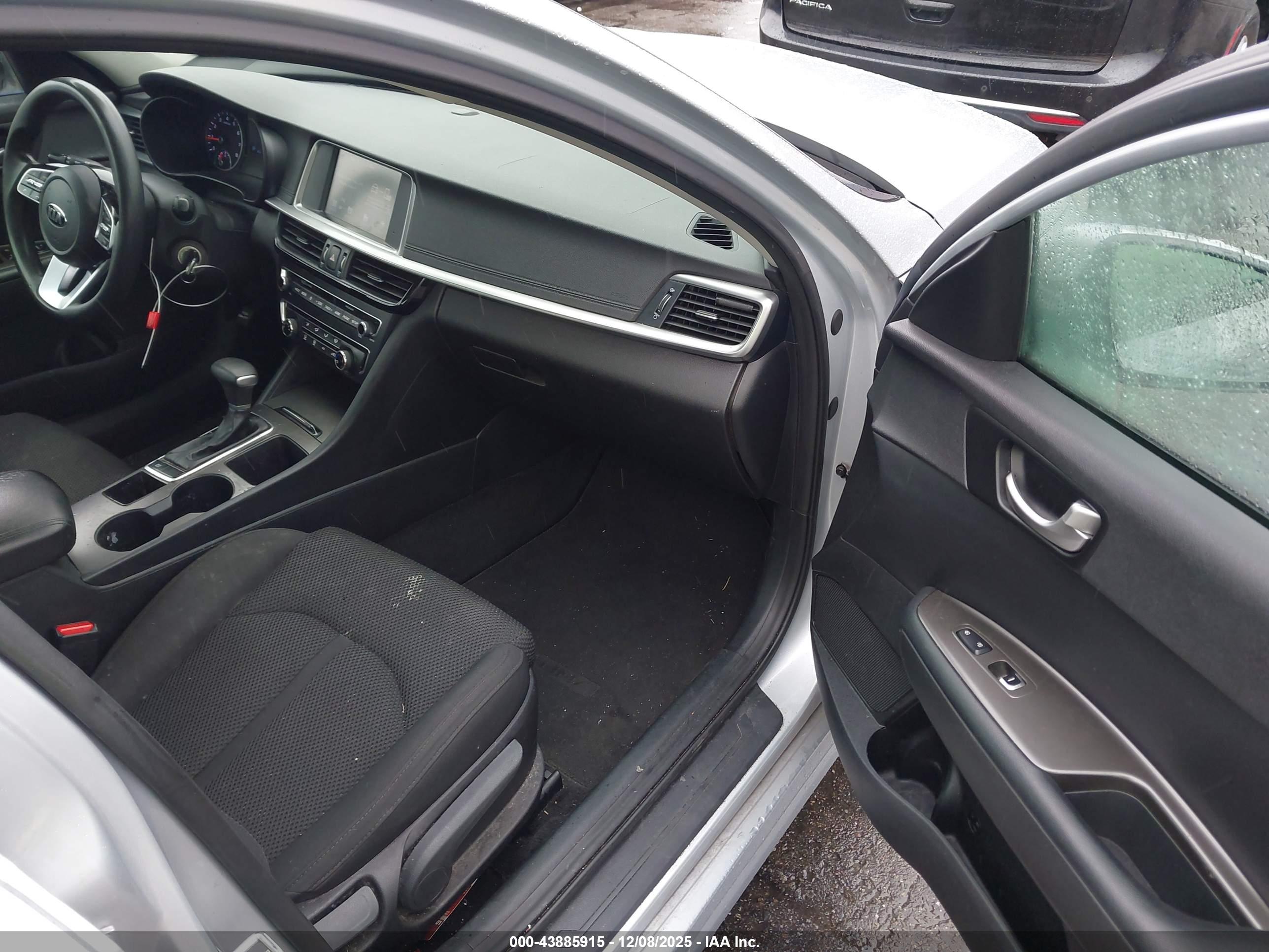 KIA OPTIMA image 5