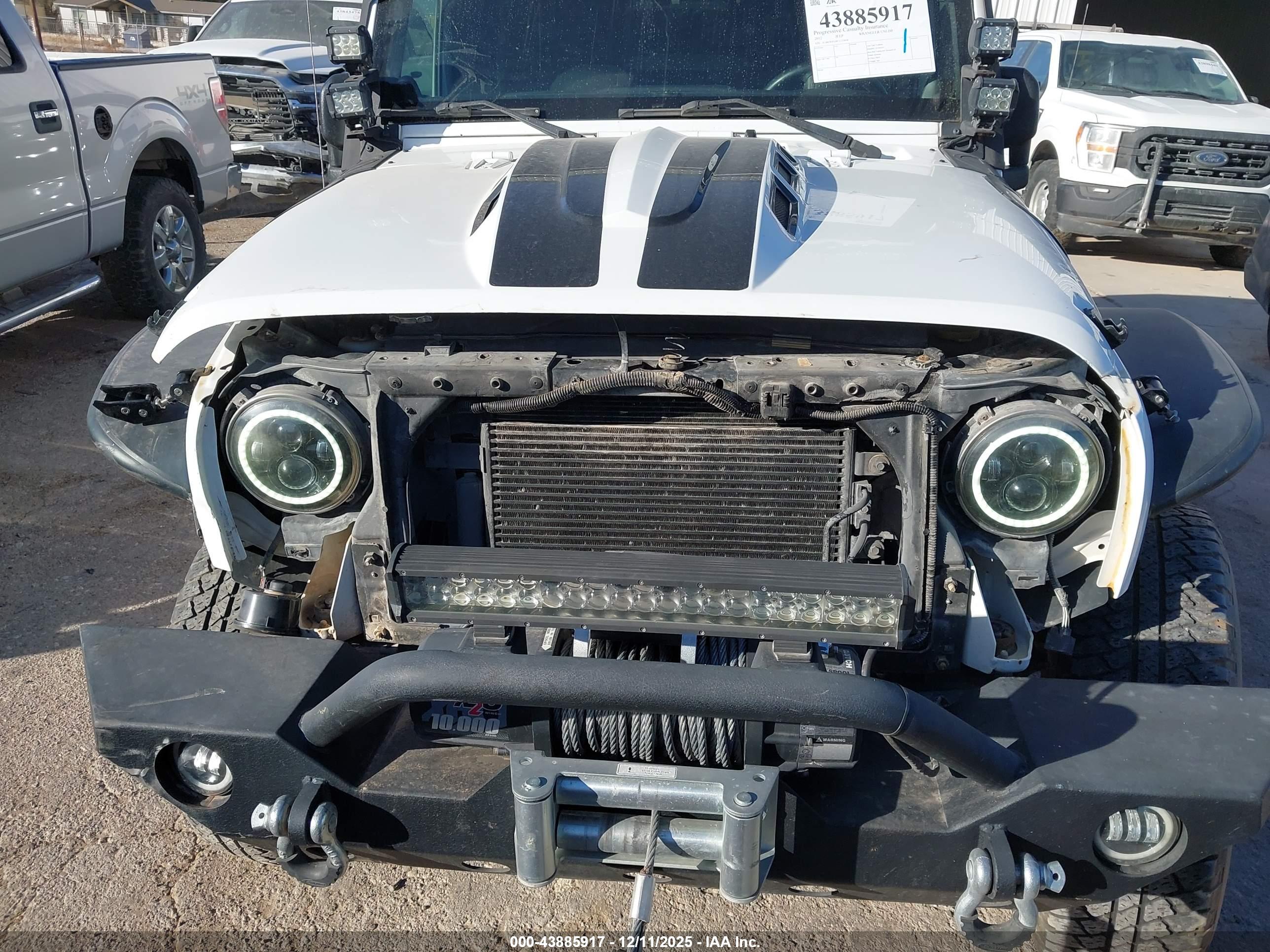 JEEP WRANGLER image 6
