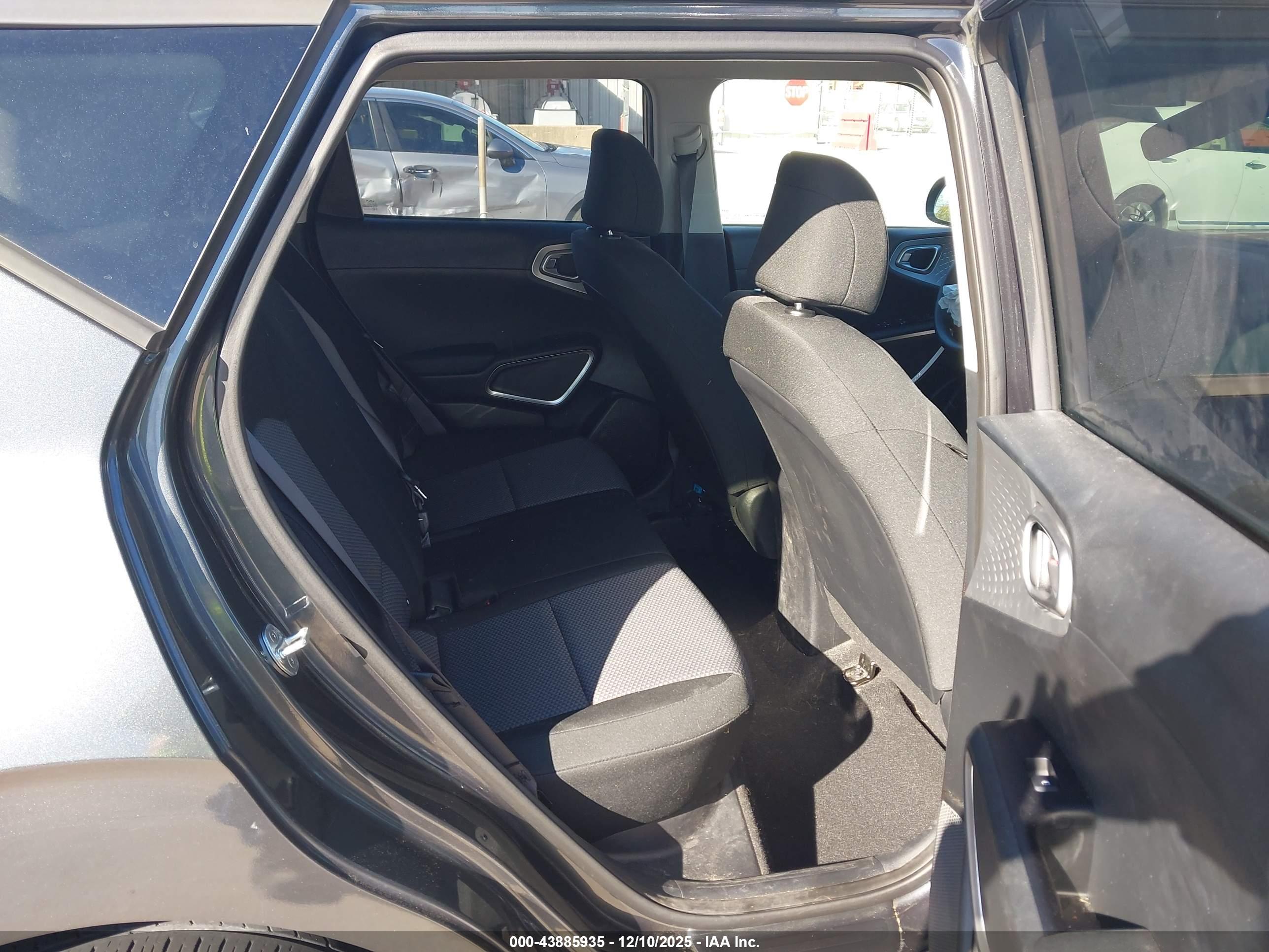KIA SOUL image 8