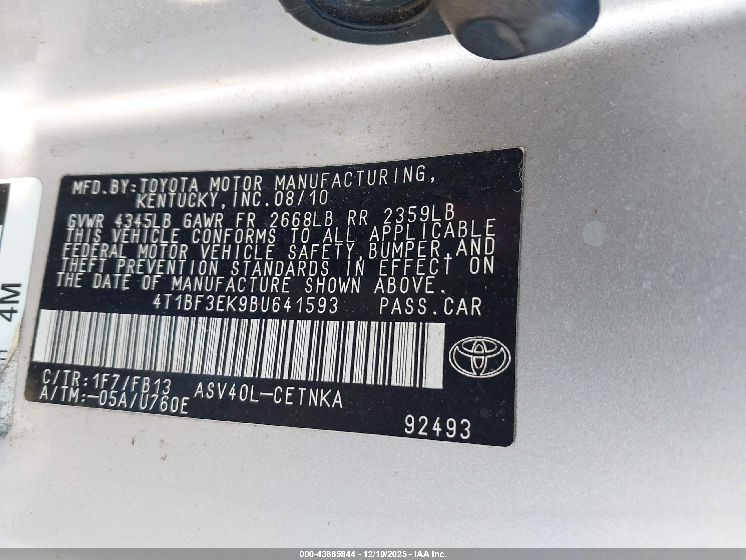 TOYOTA CAMRY image 9