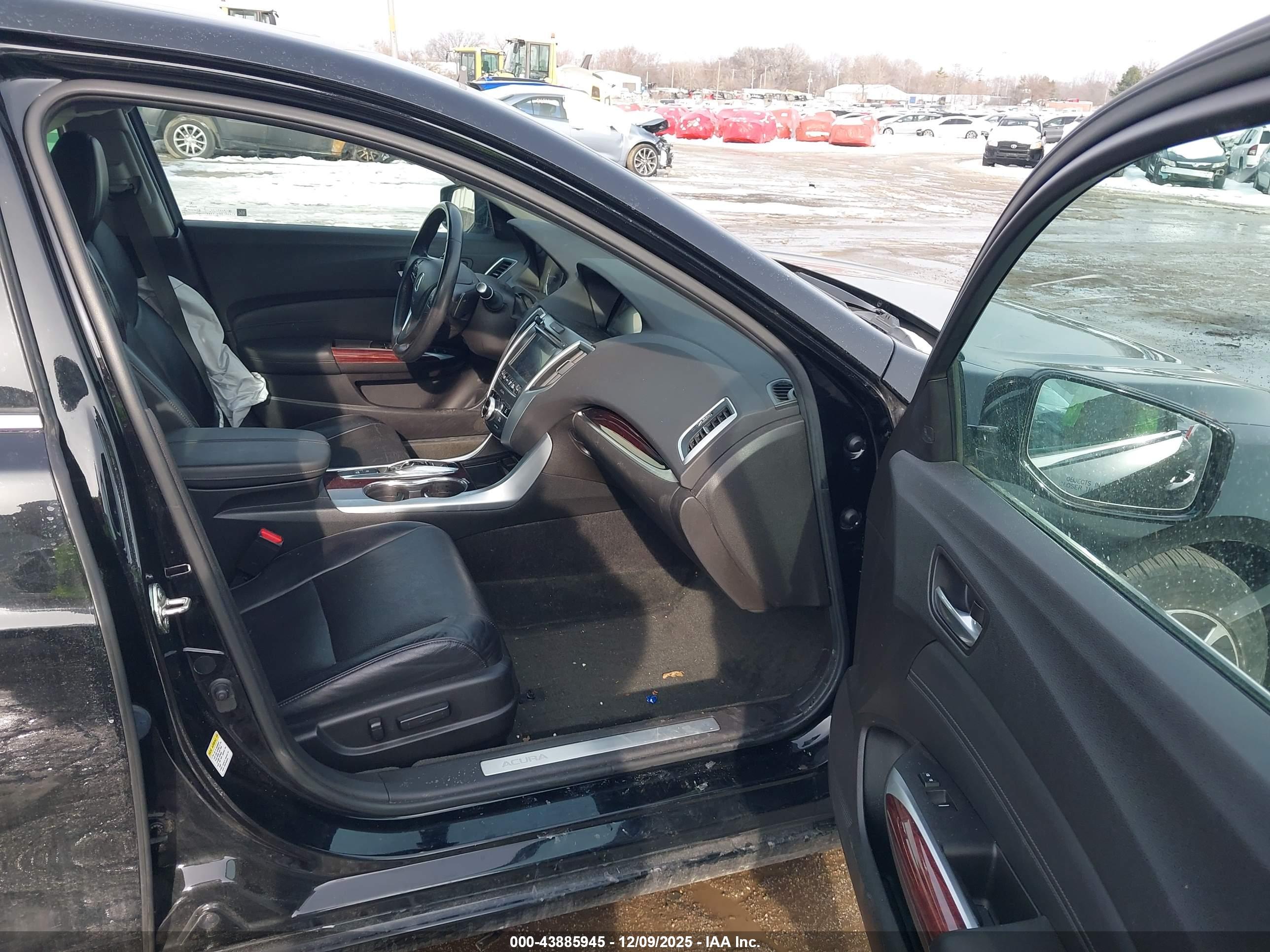 ACURA TLX image 5