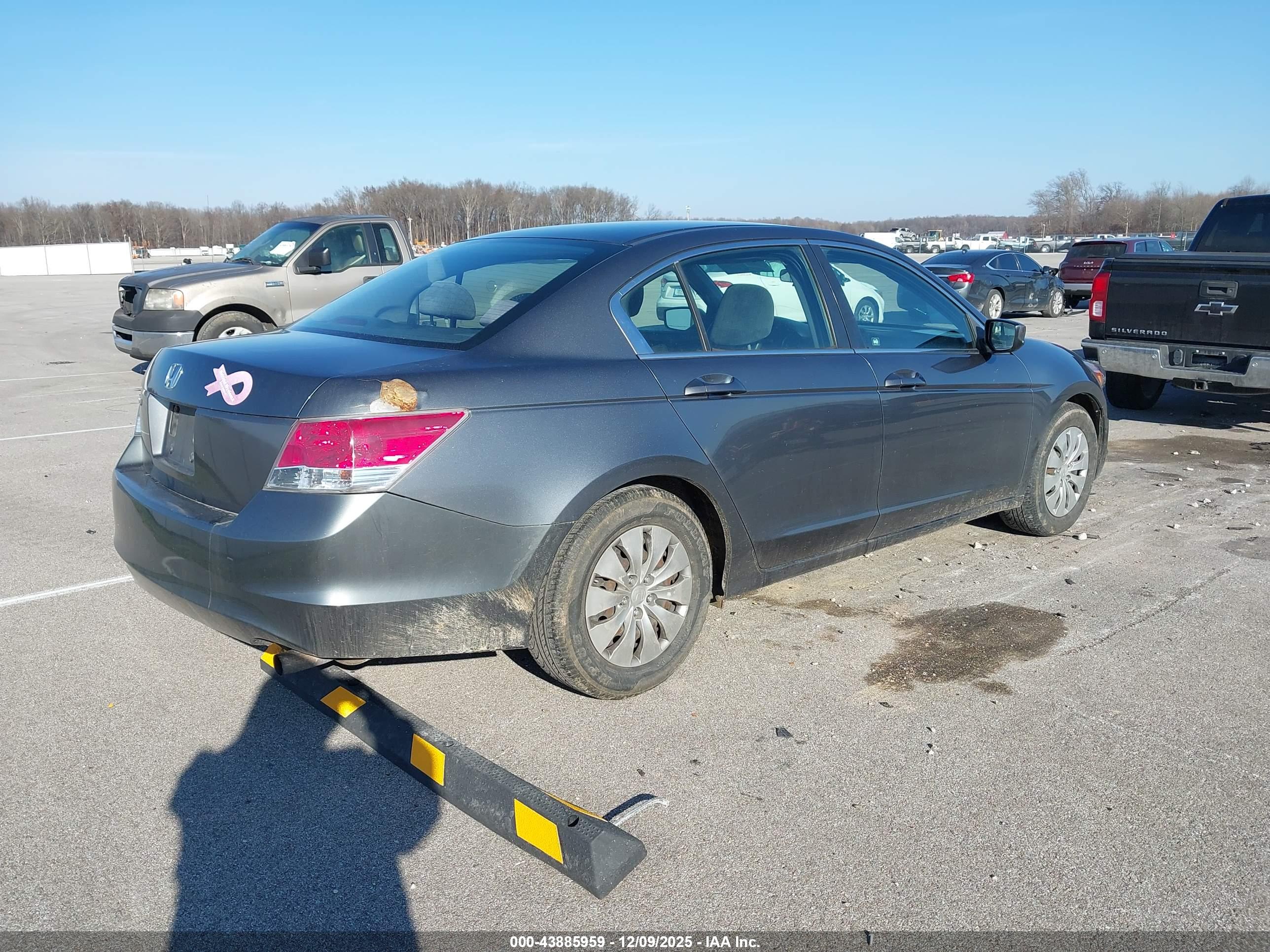 HONDA ACCORD image 4