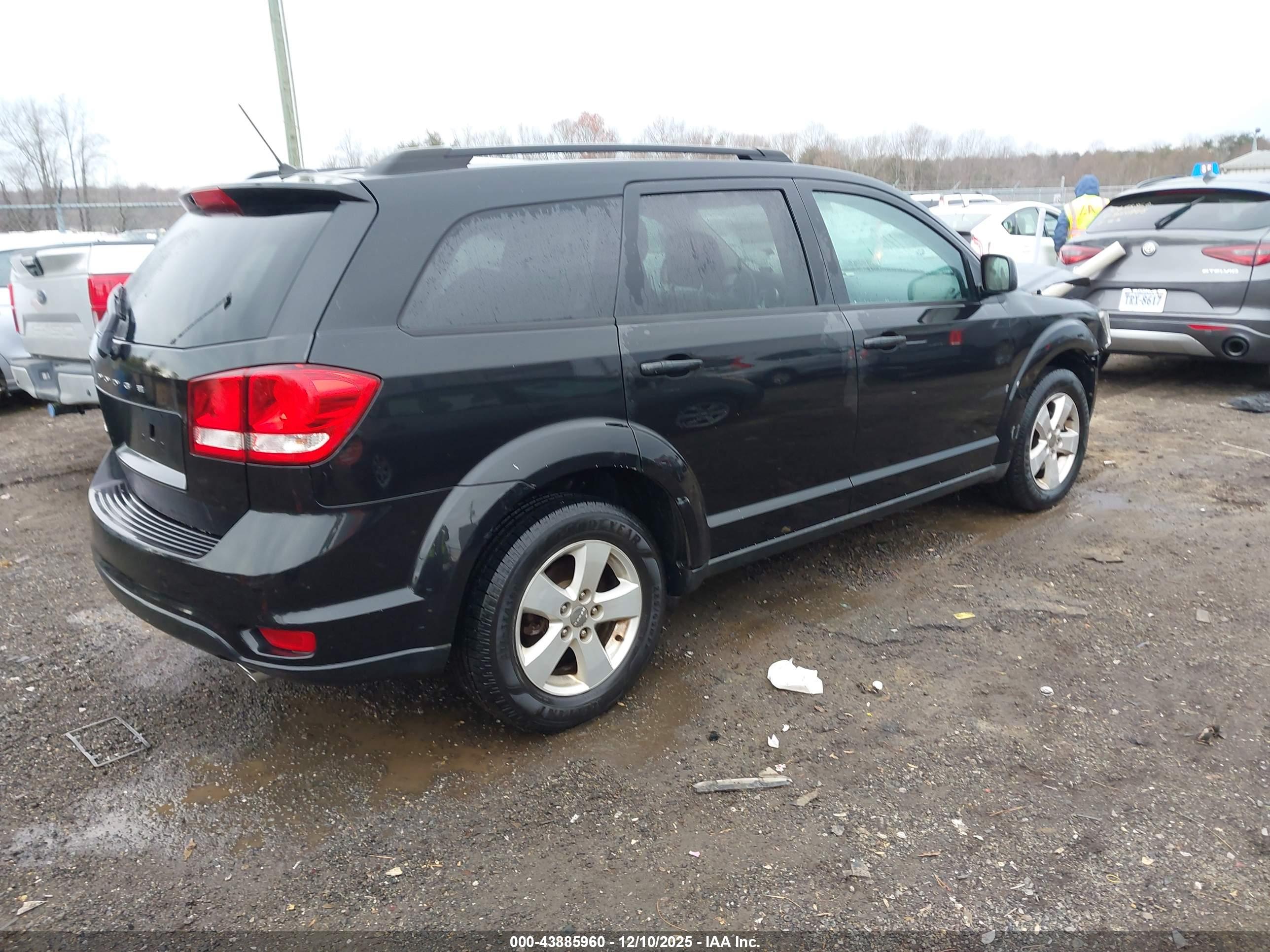 DODGE JOURNEY image 4