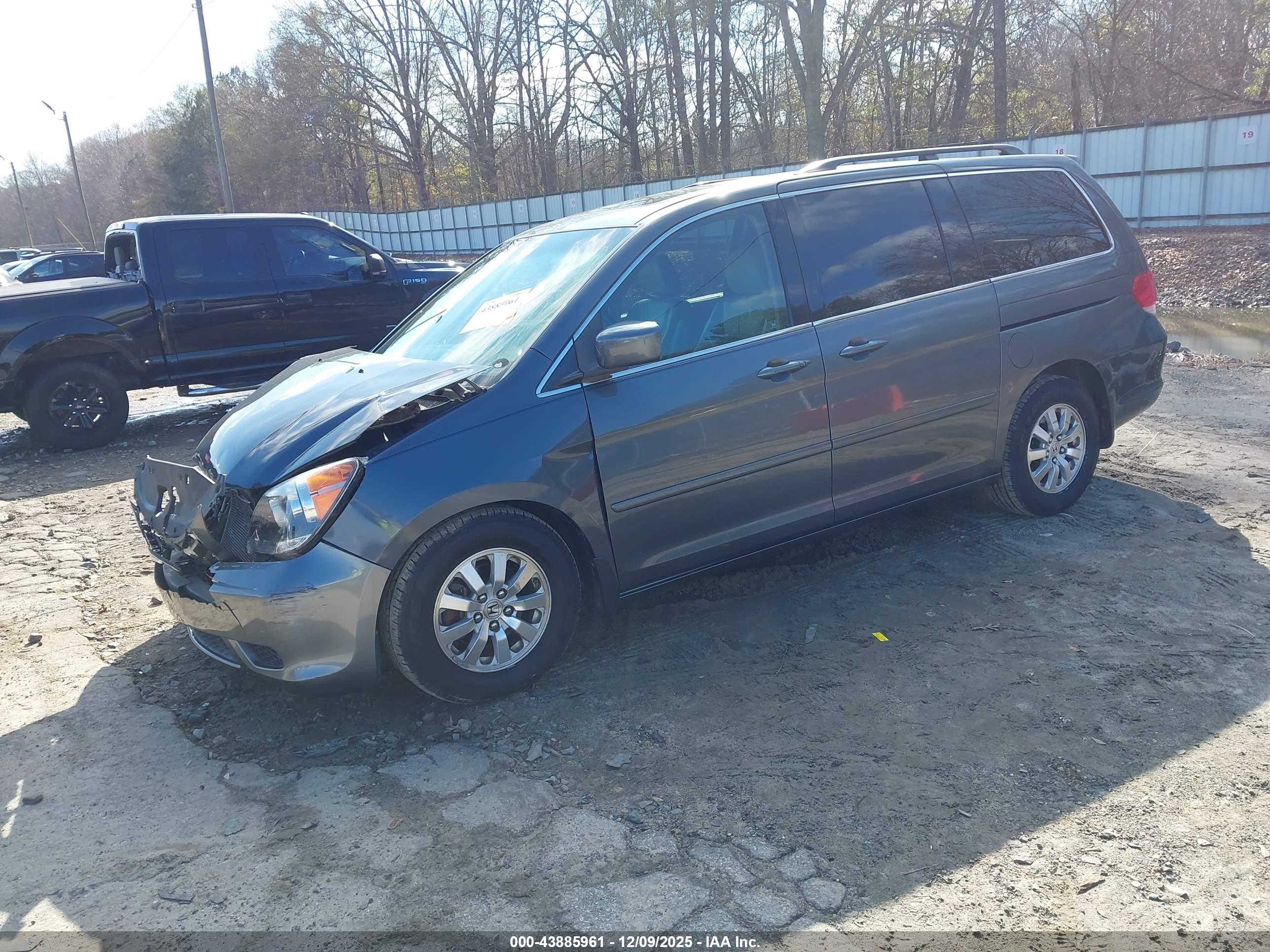 HONDA ODYSSEY image 2