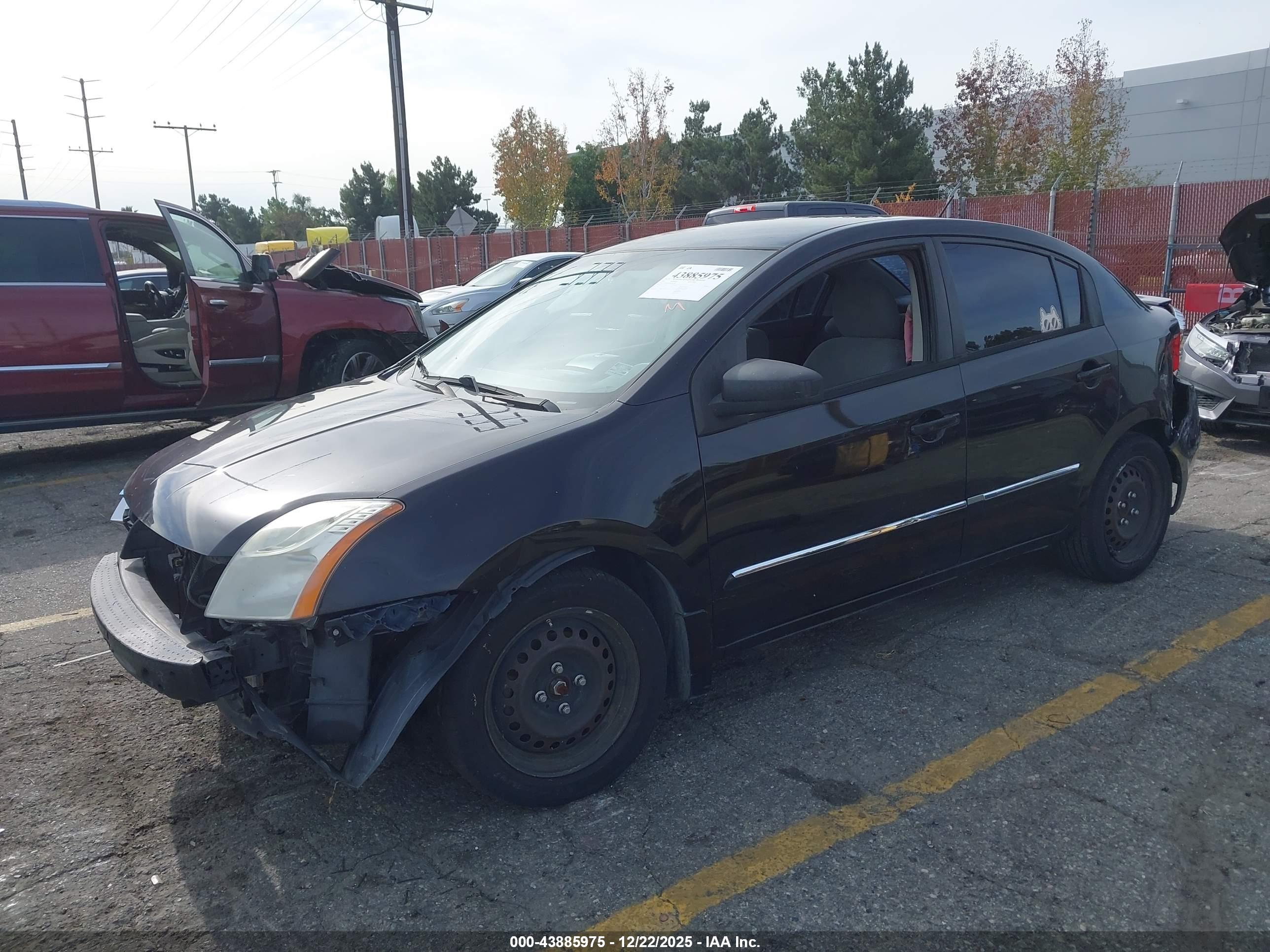 NISSAN SENTRA image 2