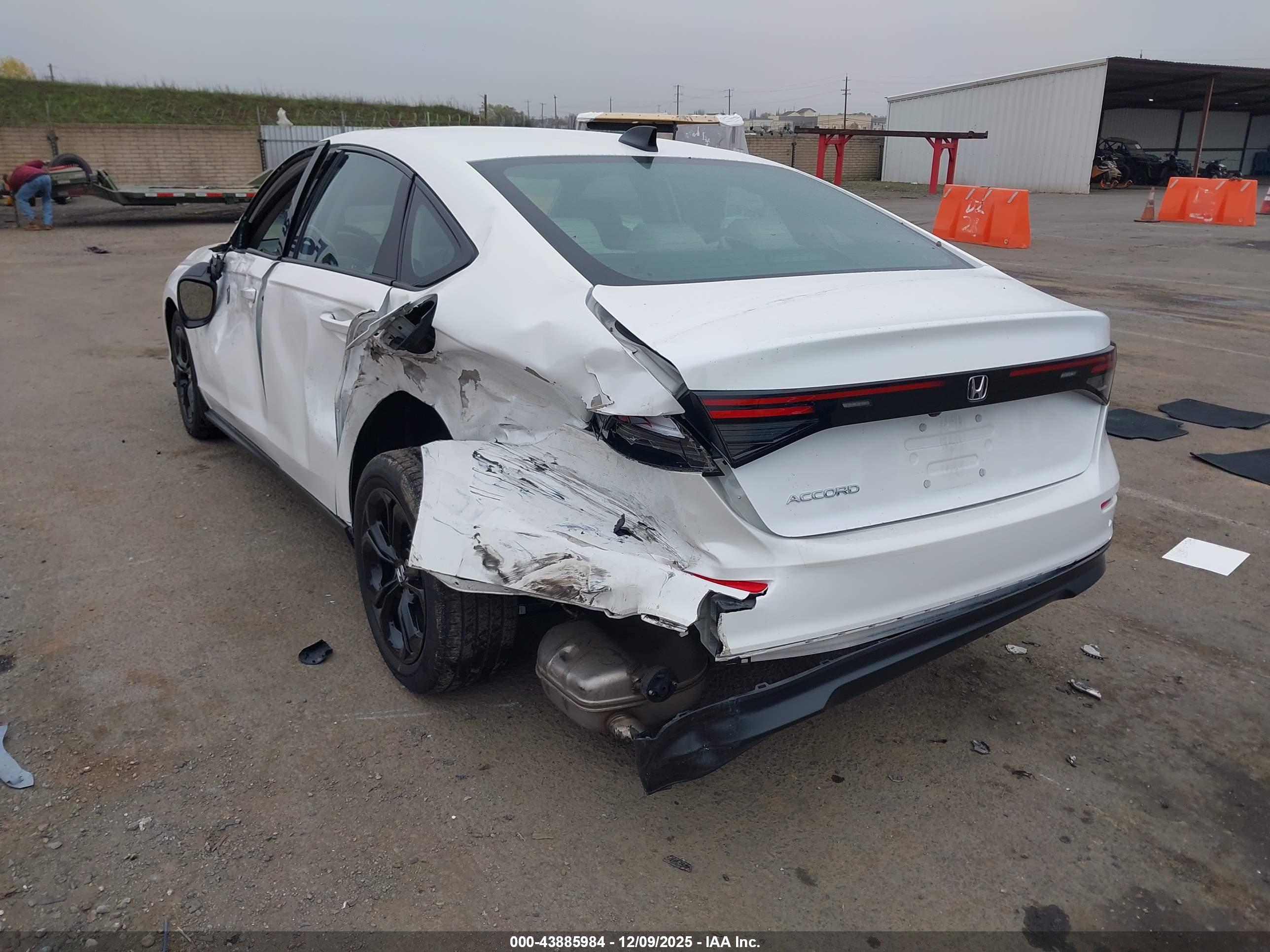 HONDA ACCORD image 3