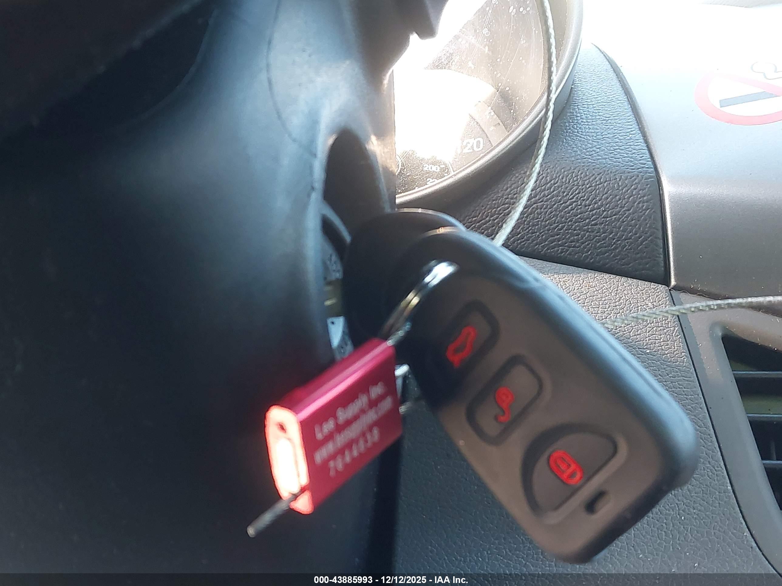 HYUNDAI ELANTRA image 11