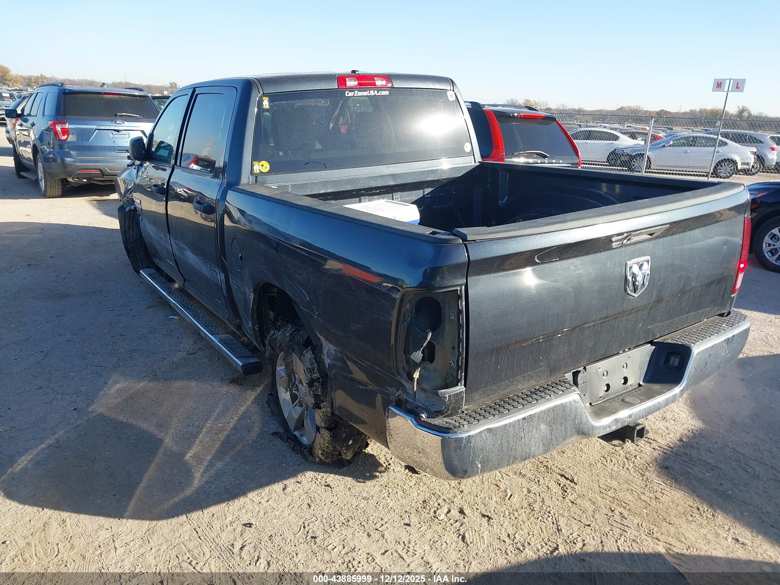 RAM 1500 image 3