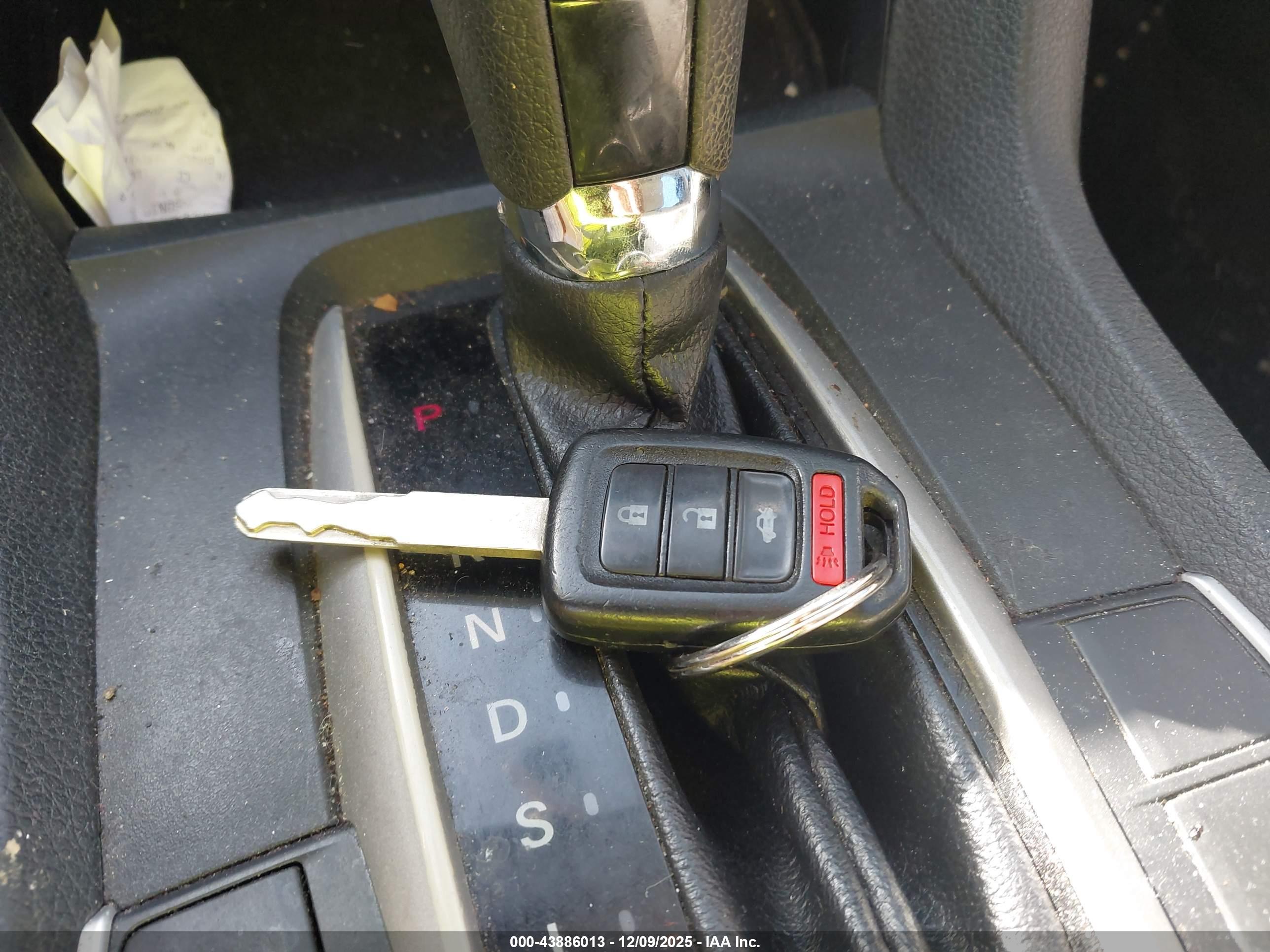 HONDA CIVIC image 11