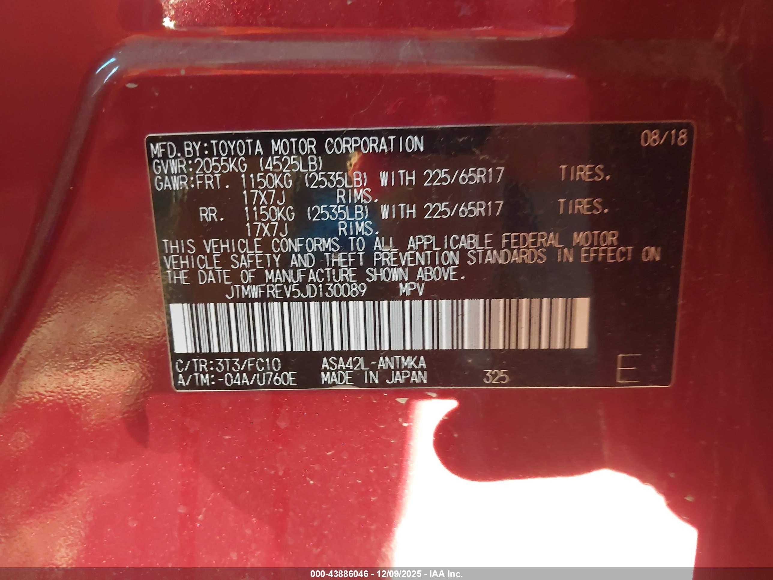 TOYOTA RAV4 image 9