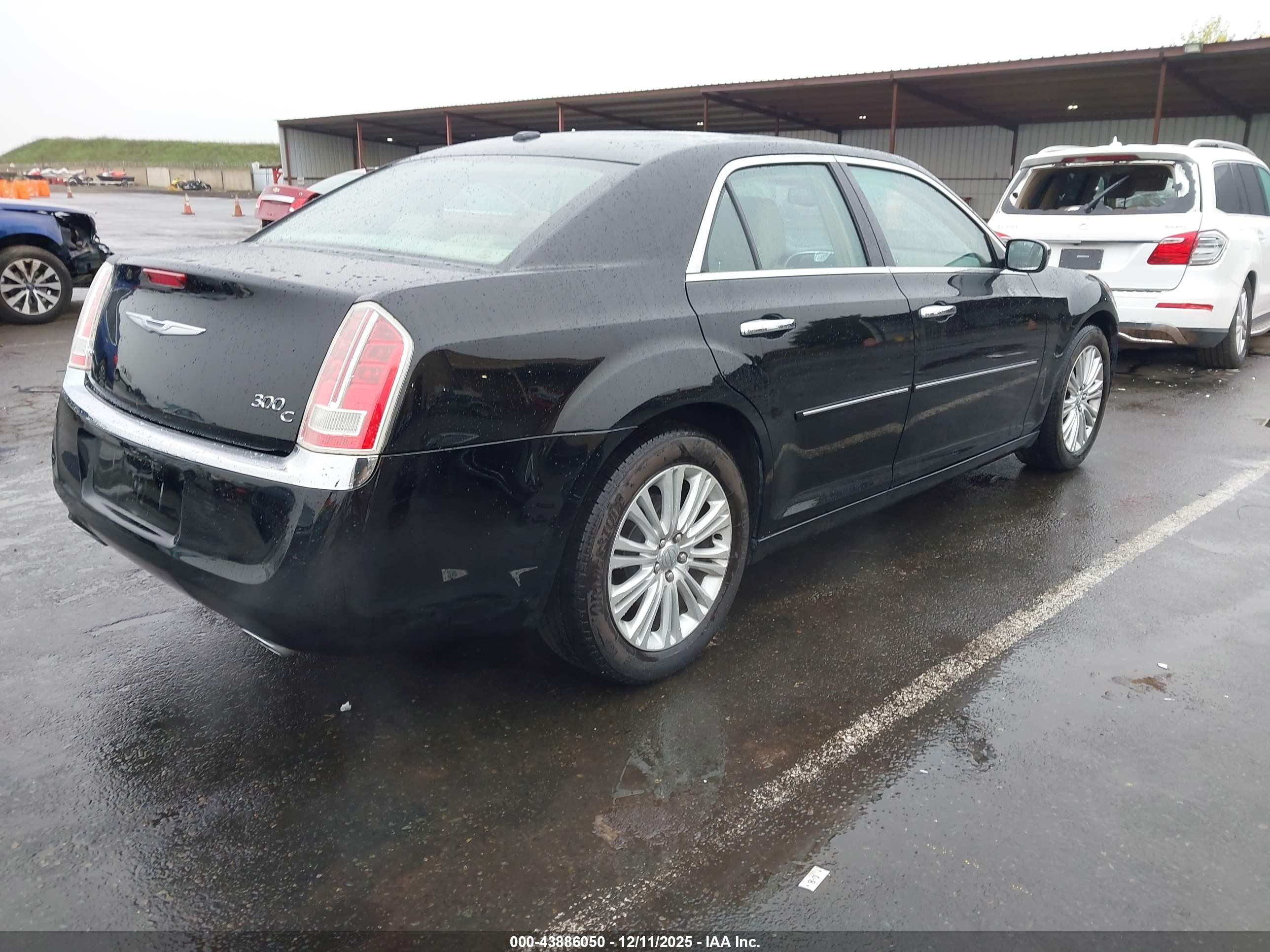 CHRYSLER 300C image 4