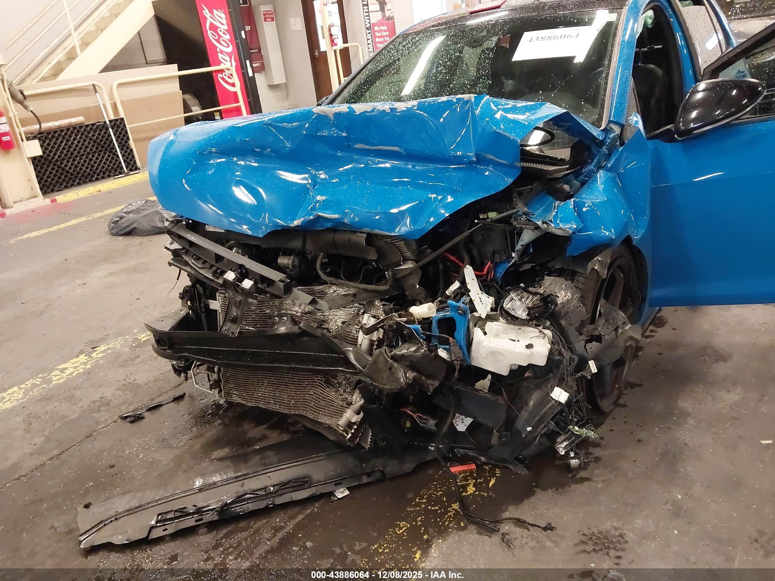 VOLKSWAGEN GOLF image 6