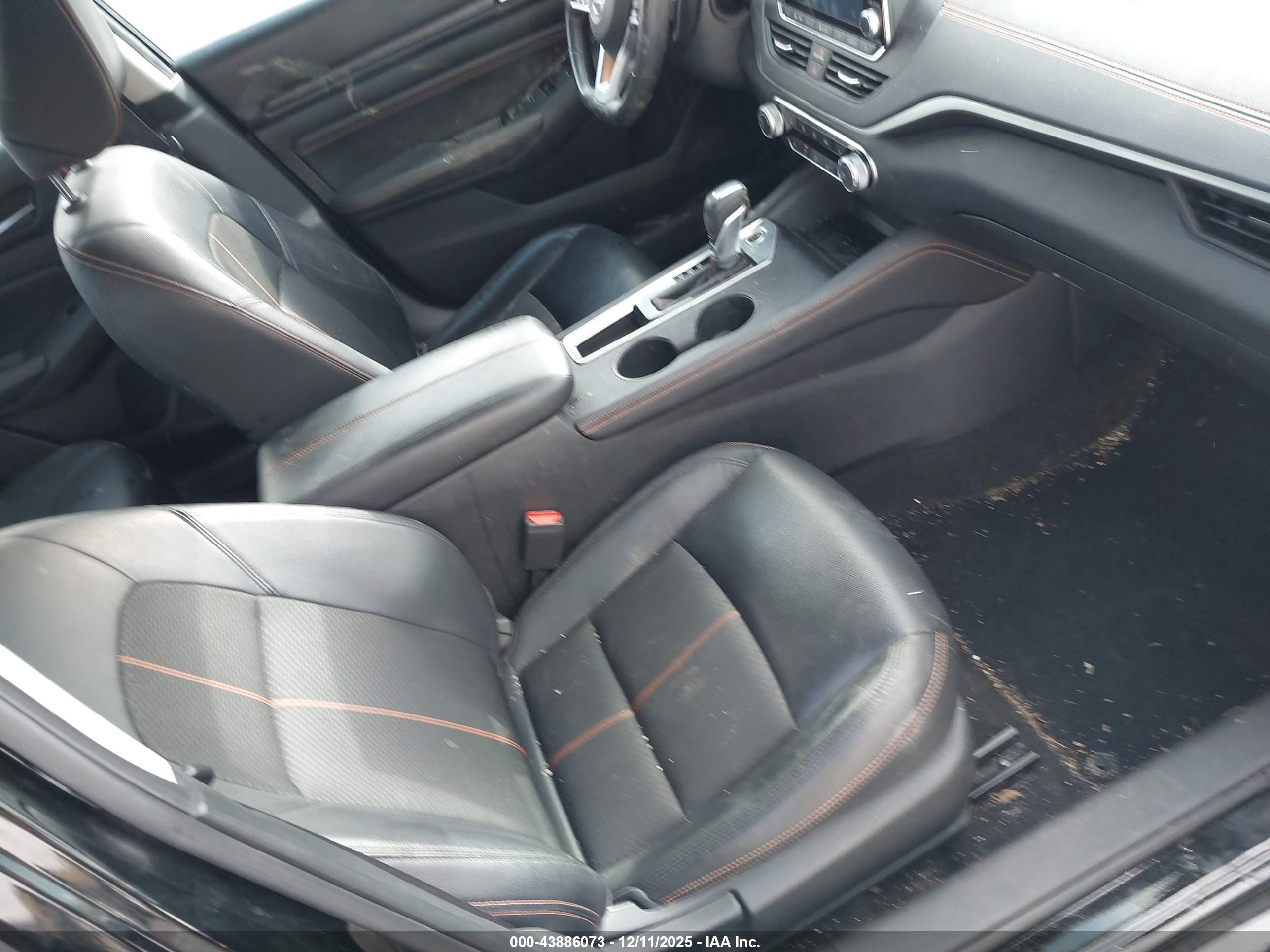 NISSAN ALTIMA image 5