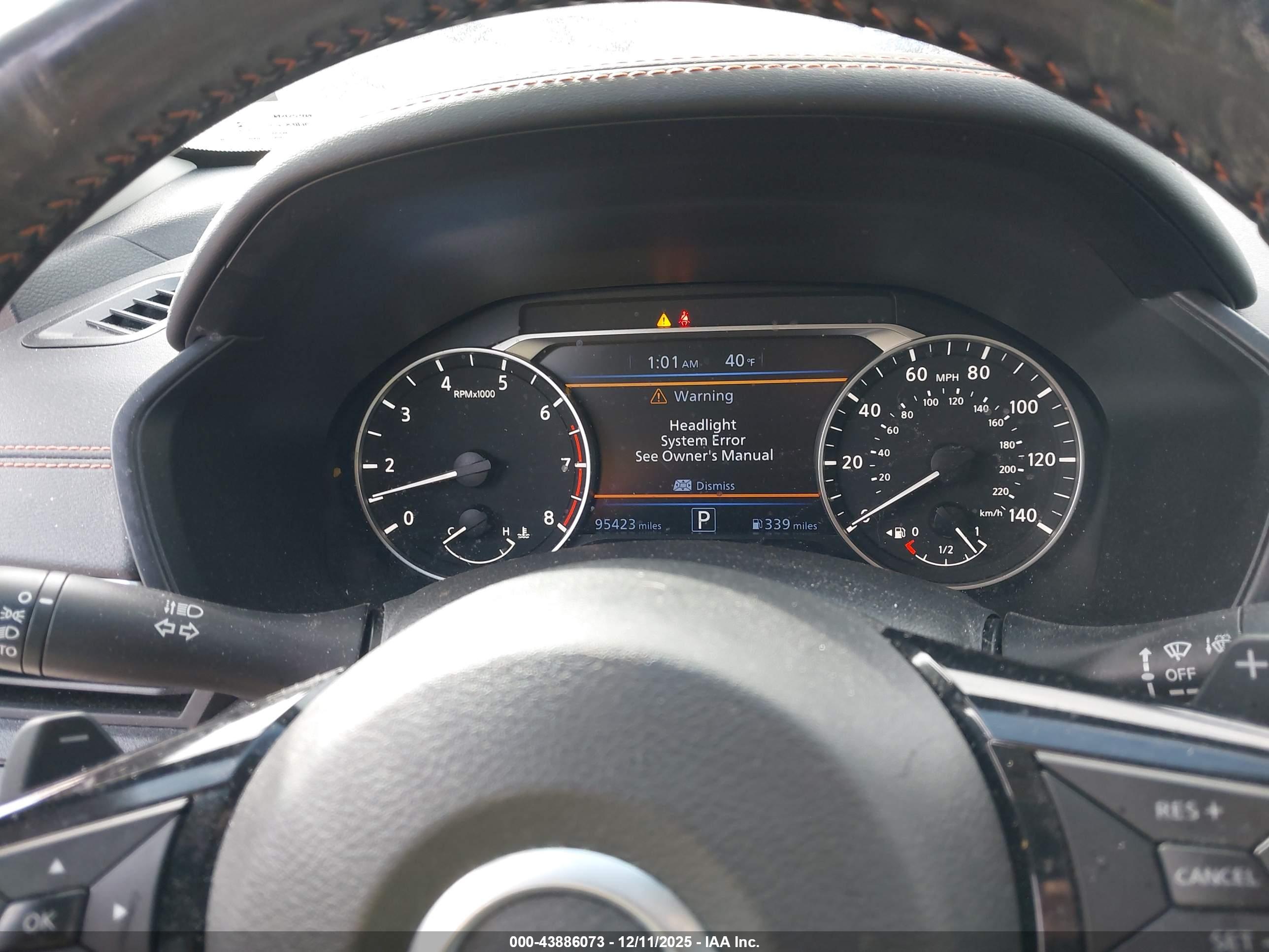 NISSAN ALTIMA image 7