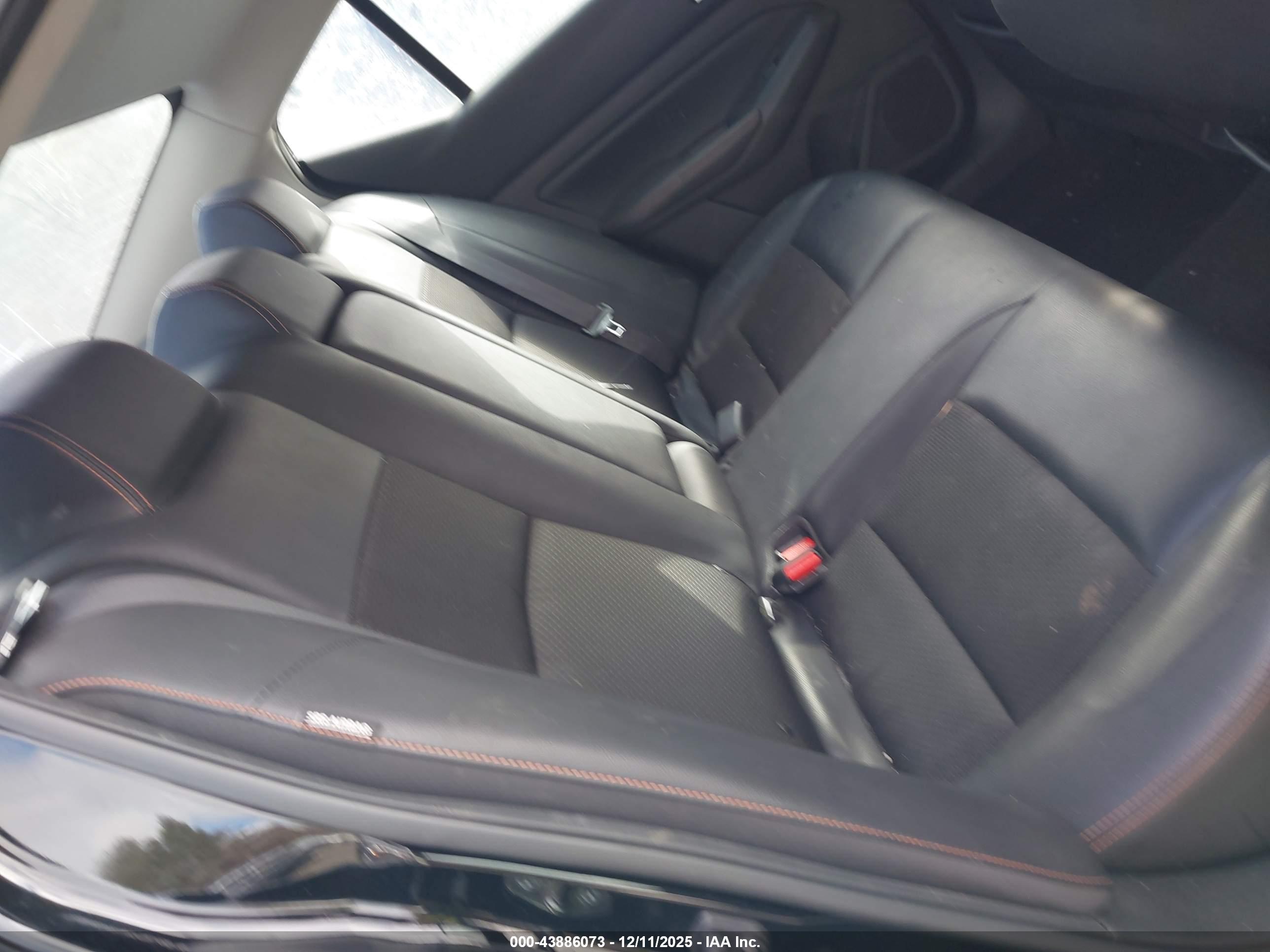 NISSAN ALTIMA image 8