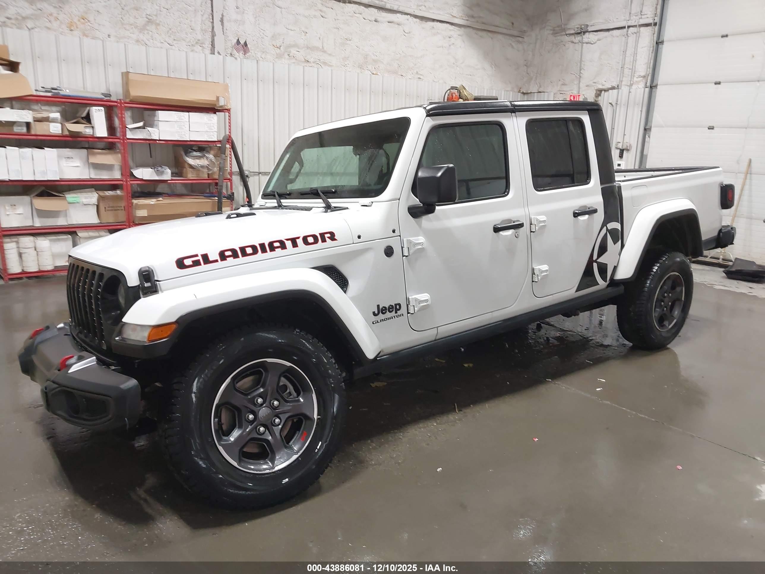 JEEP GLADIATOR image 2