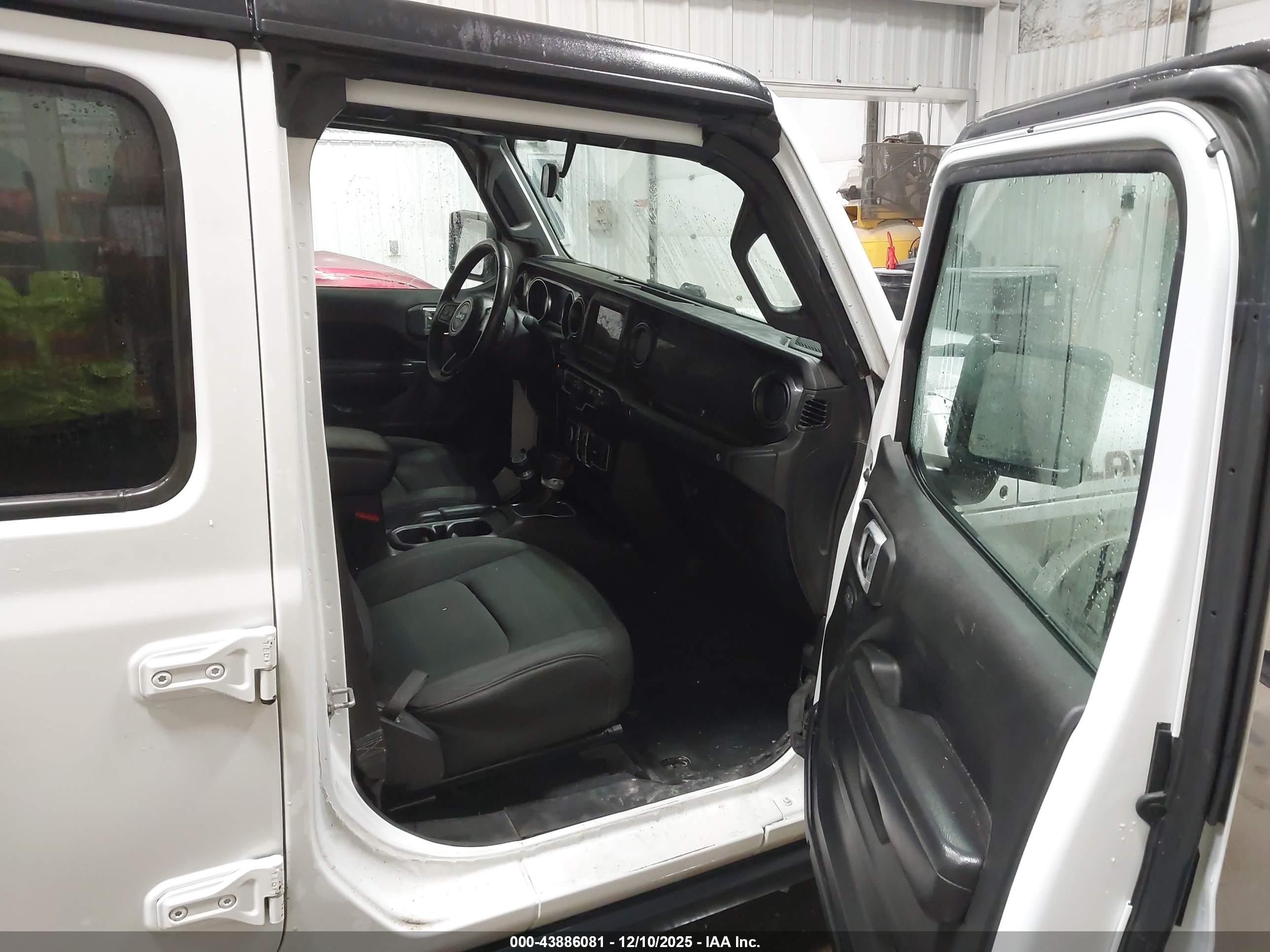 JEEP GLADIATOR image 5