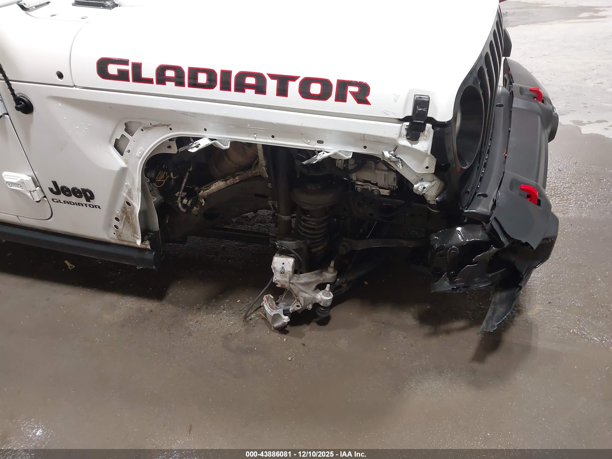 JEEP GLADIATOR image 6