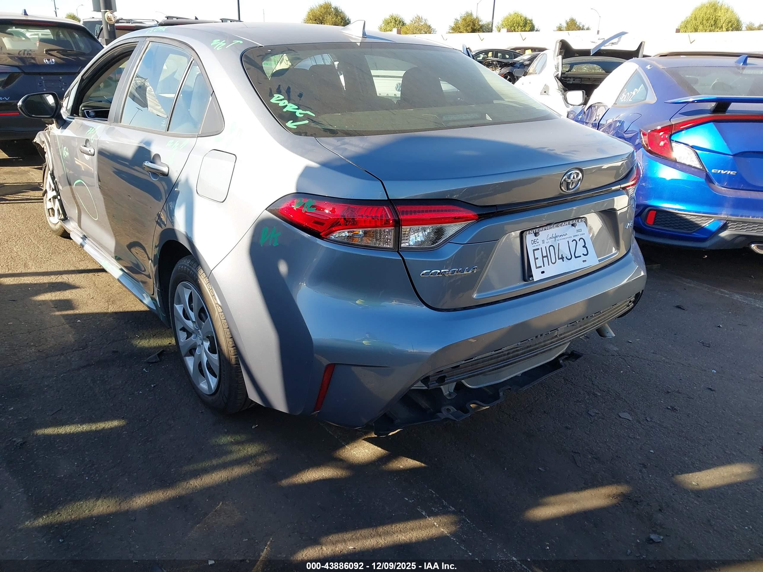 TOYOTA COROLLA image 3