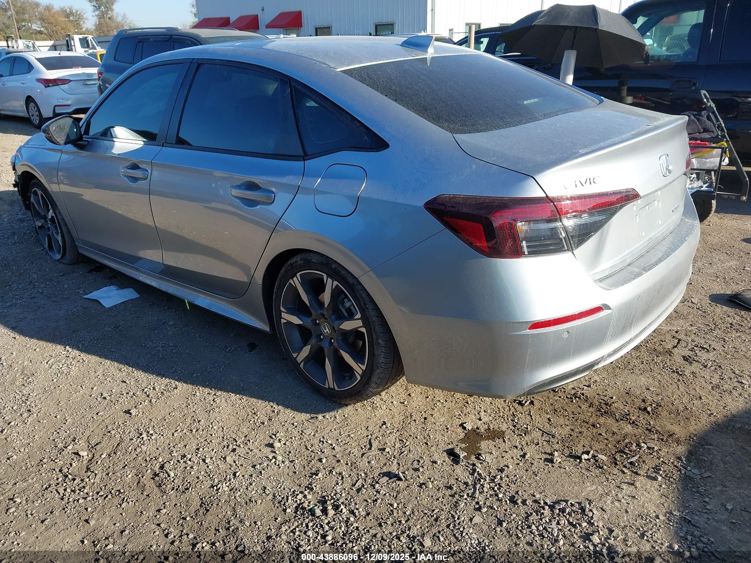 HONDA CIVIC image 3