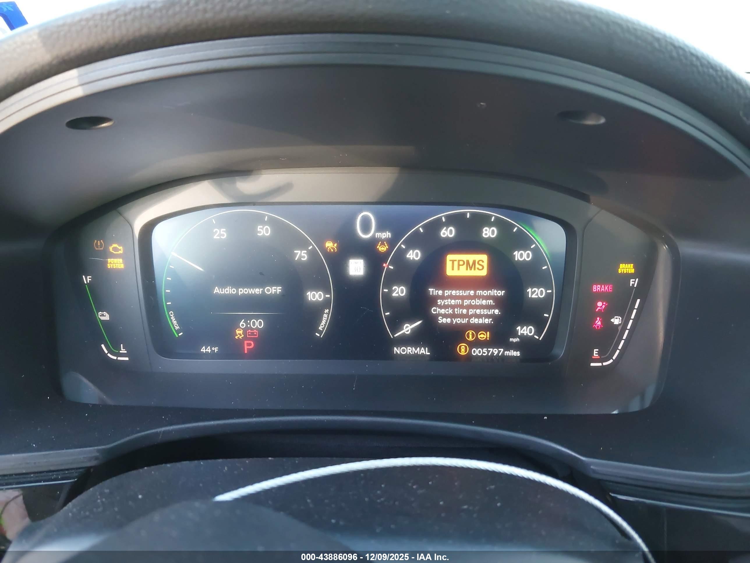 HONDA CIVIC image 7