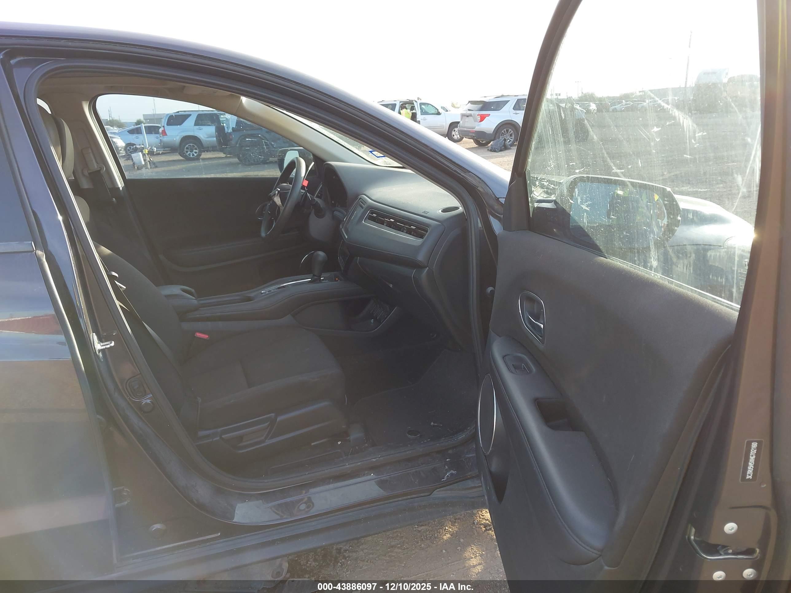 HONDA HR-V image 5