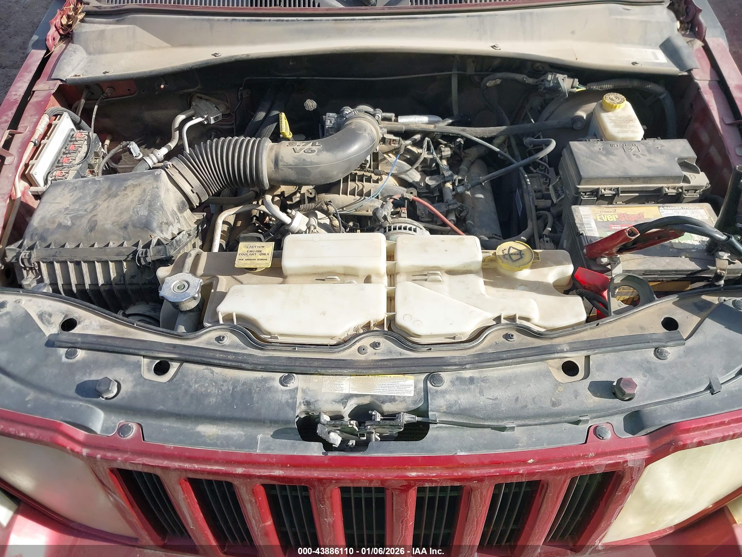 JEEP LIBERTY image 10