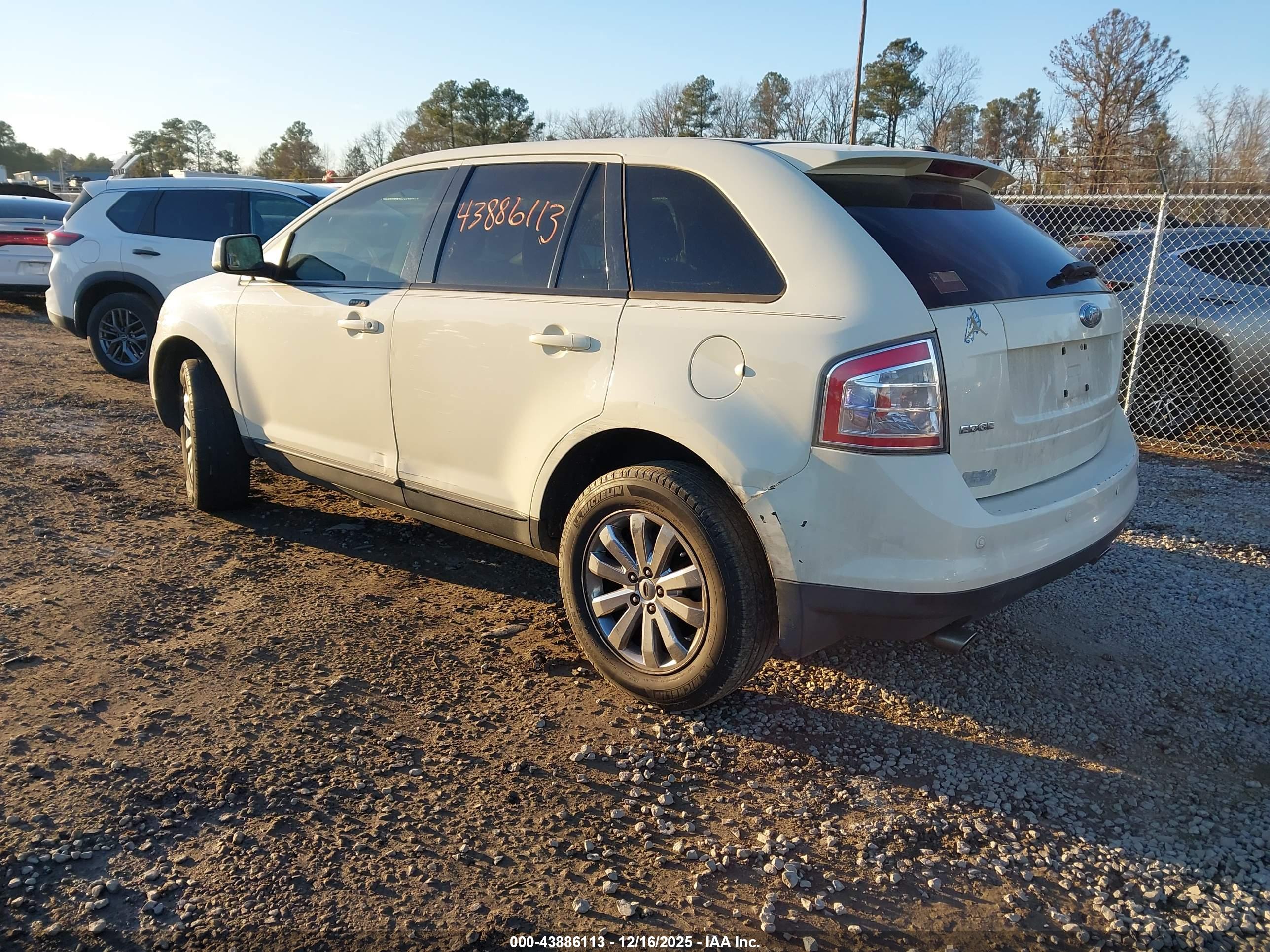 FORD EDGE image 3
