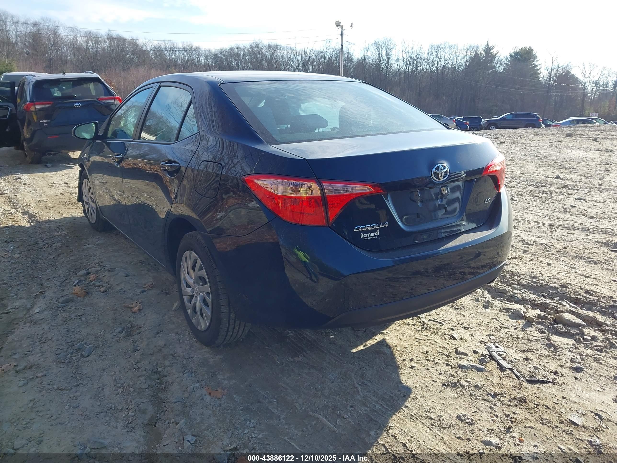 TOYOTA COROLLA image 3
