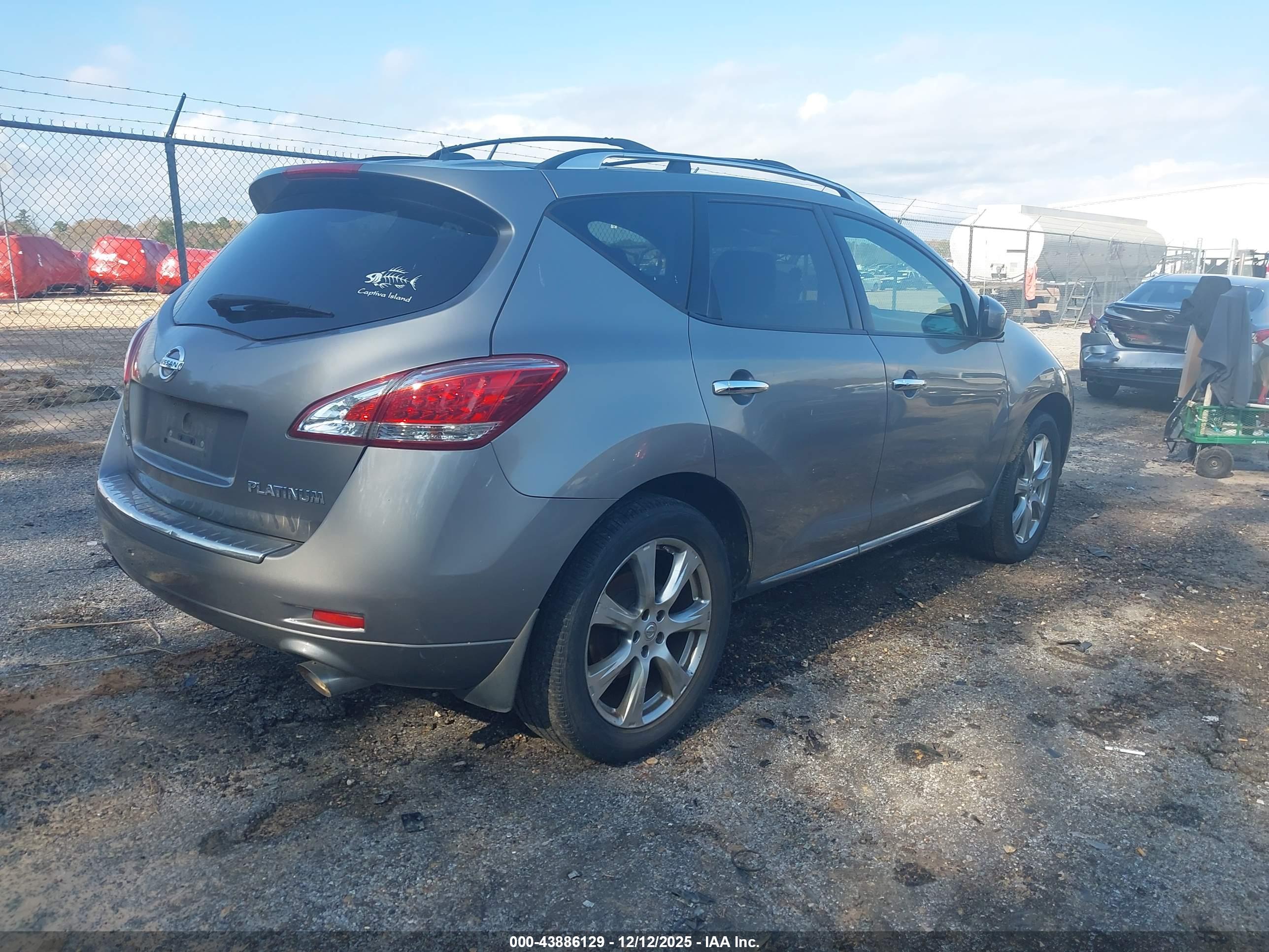 NISSAN MURANO image 4