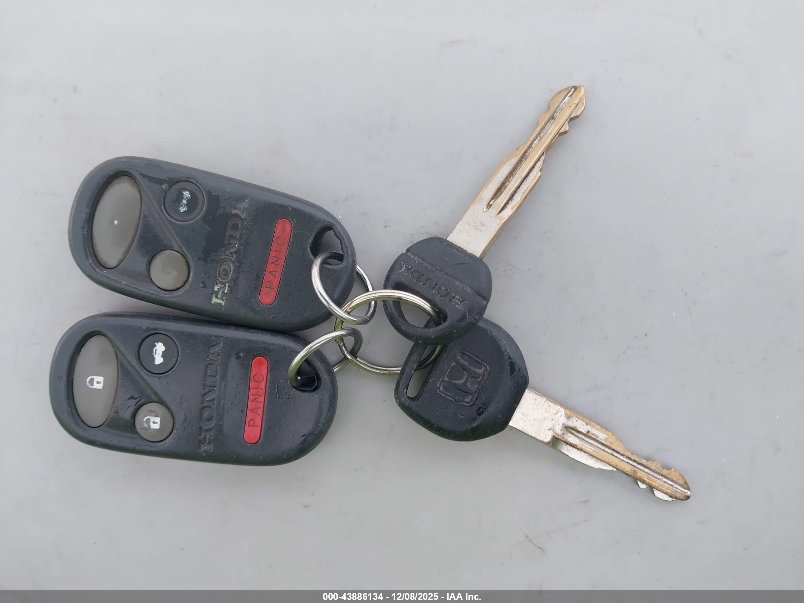 HONDA CR-V image 11