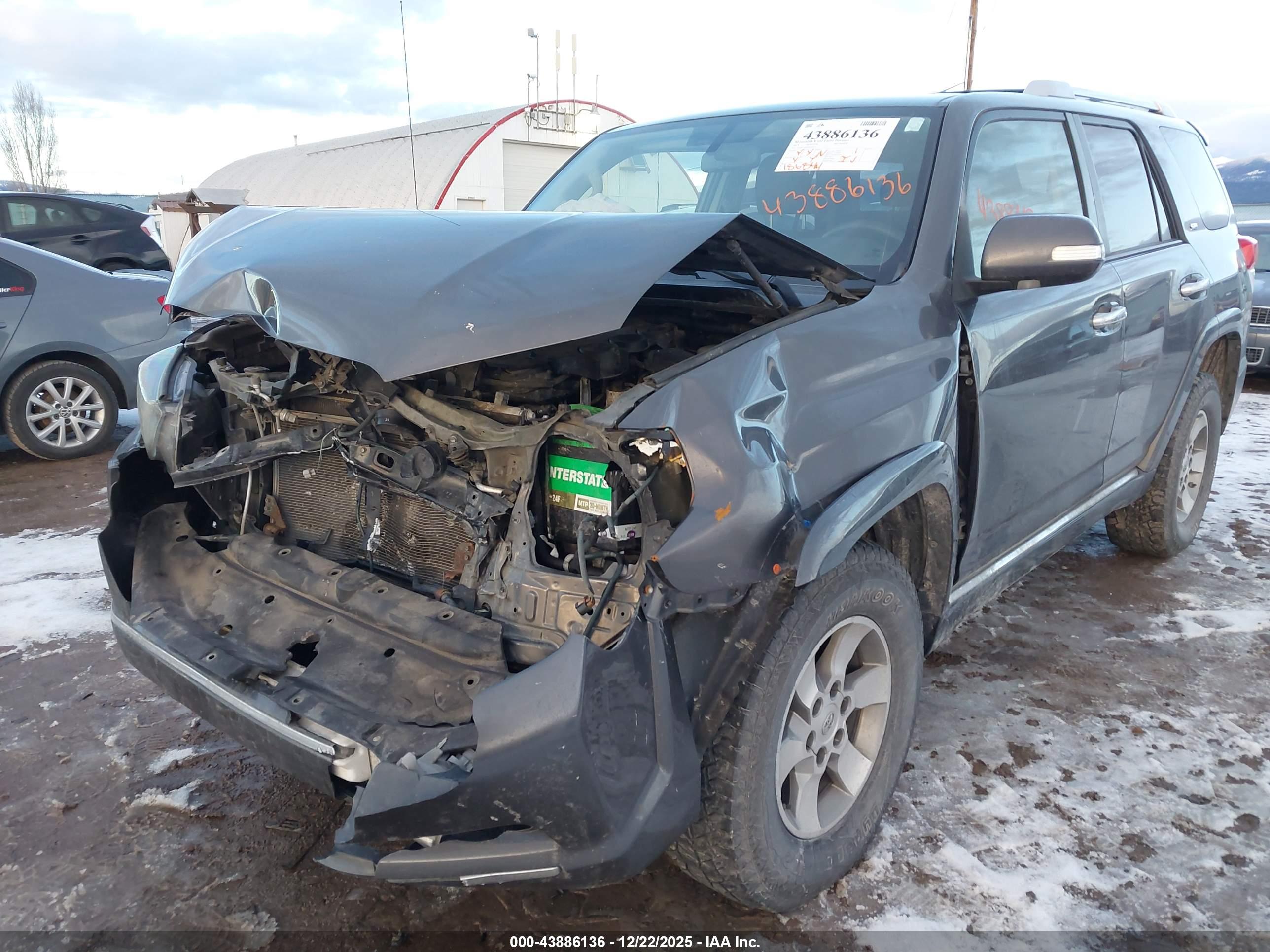 TOYOTA 4RUNNER image 6
