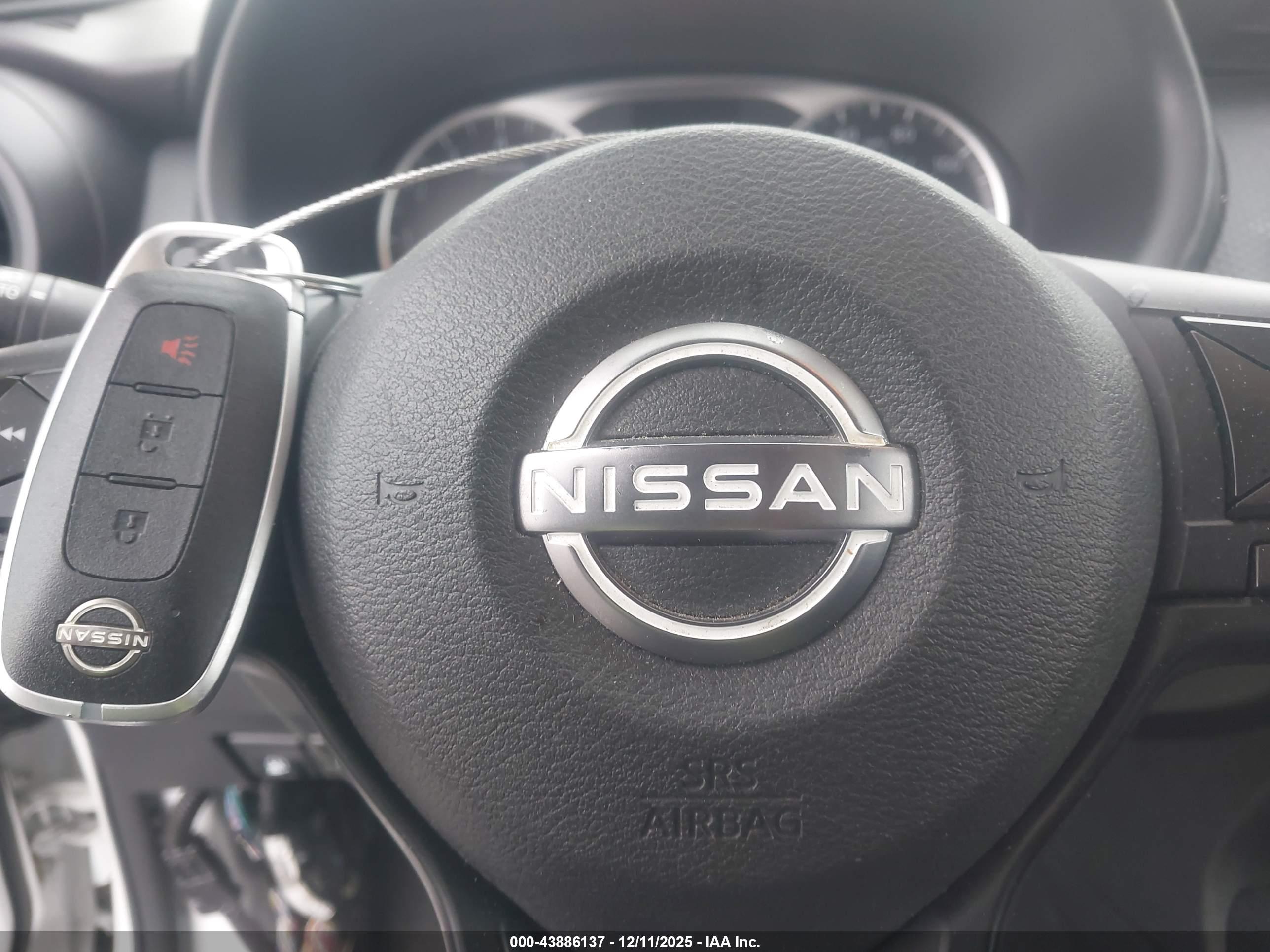 NISSAN KICKS image 11