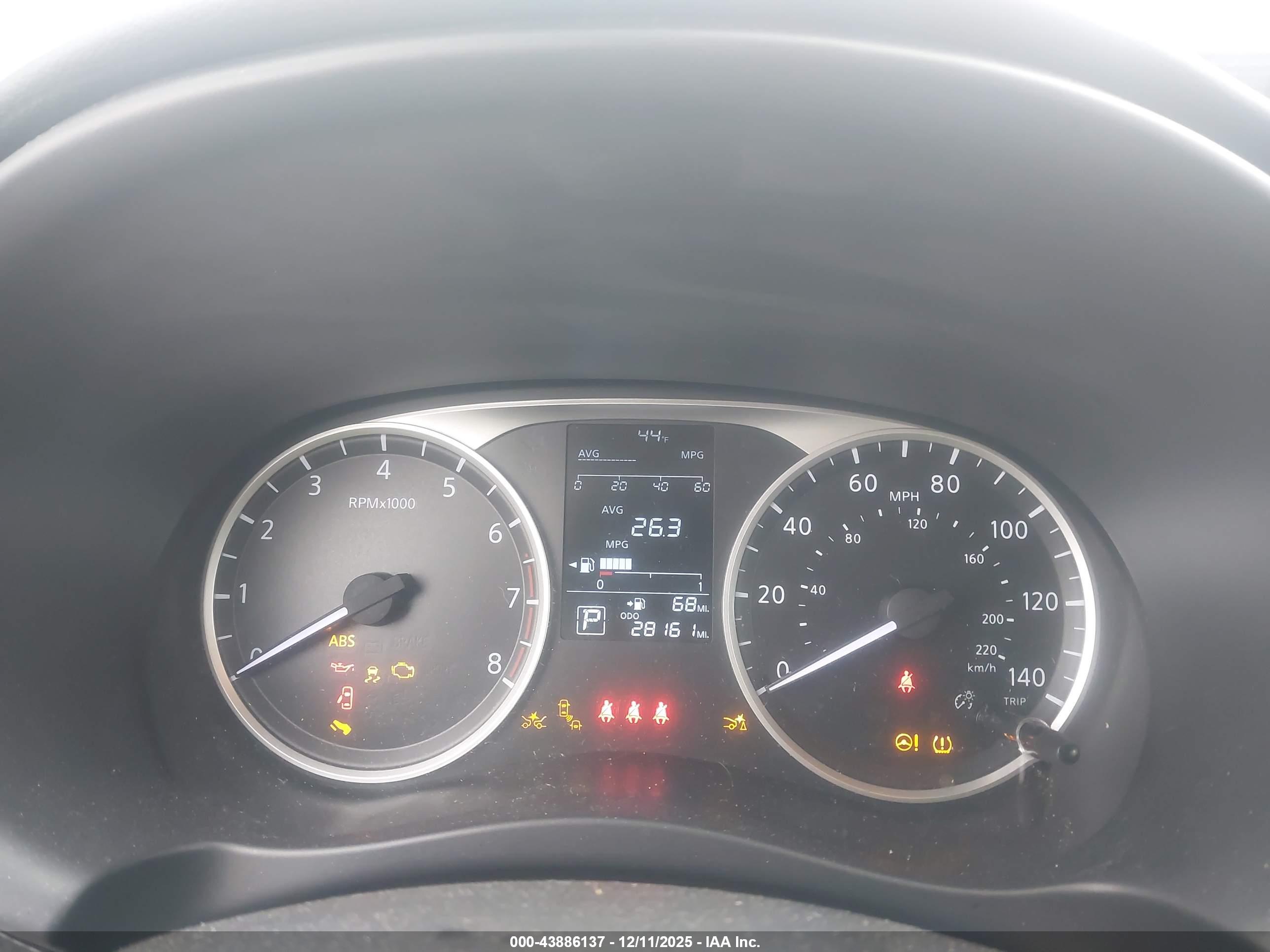 NISSAN KICKS image 7
