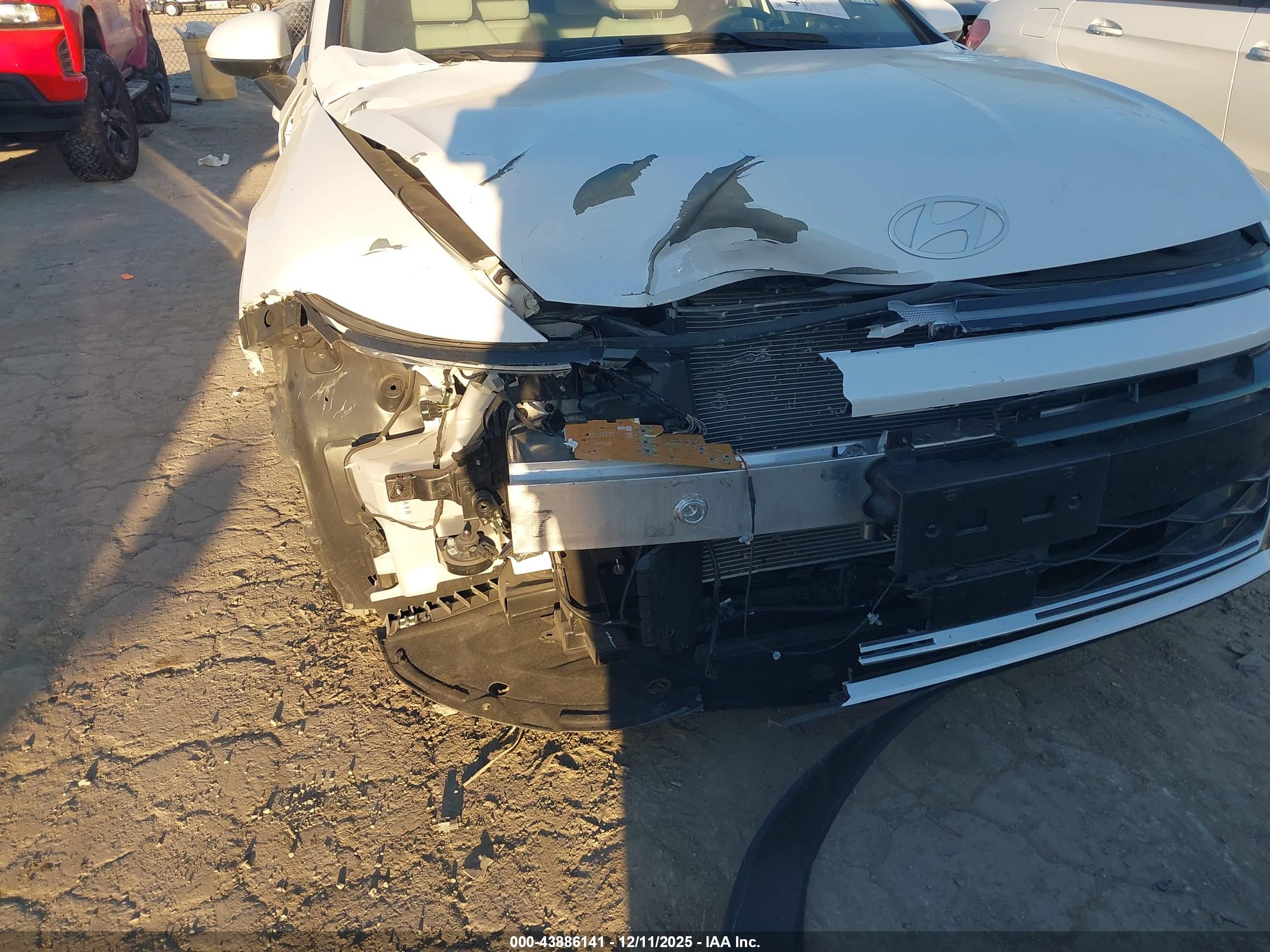 HYUNDAI SONATA image 6