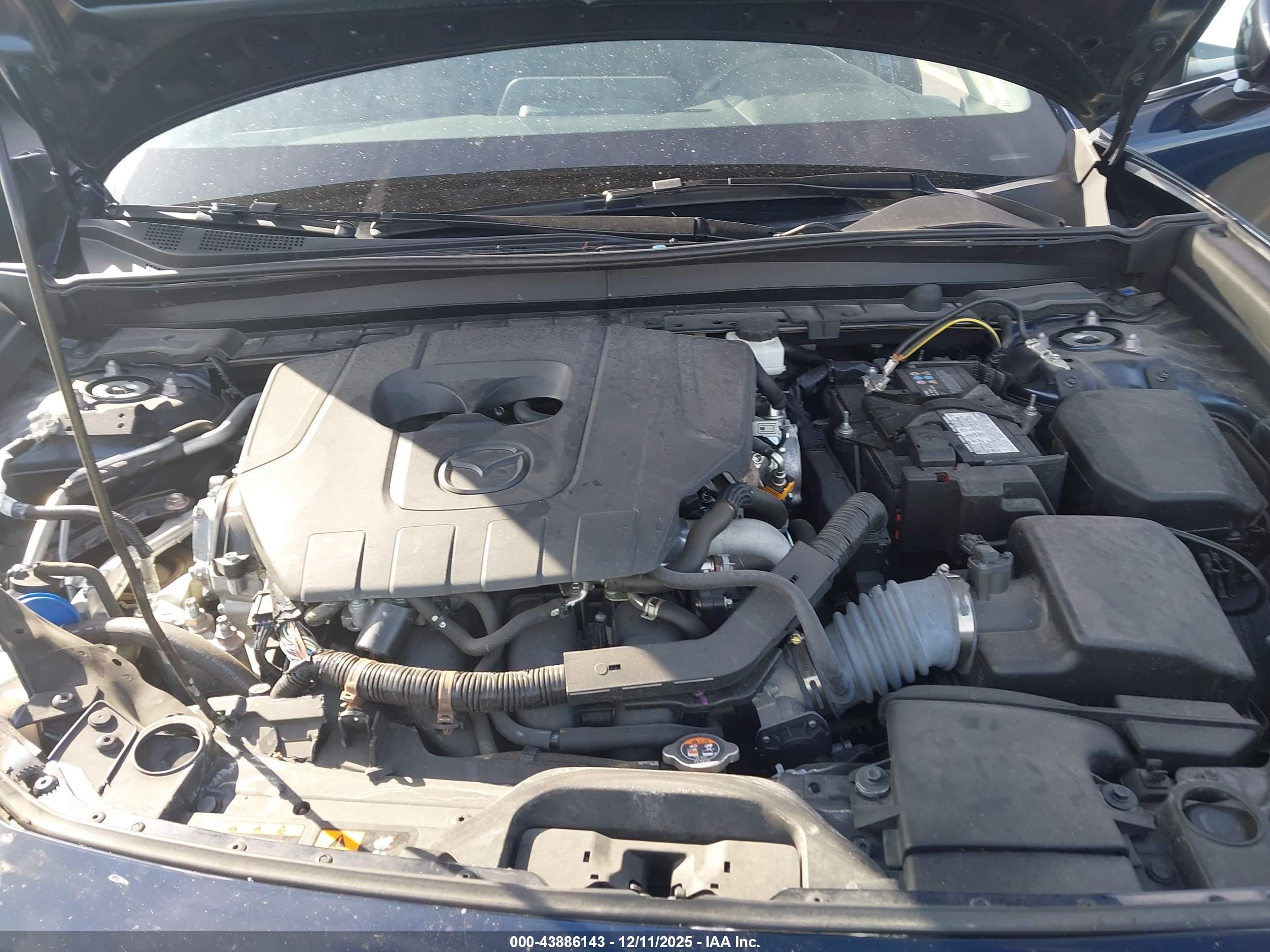MAZDA CX-30 image 10